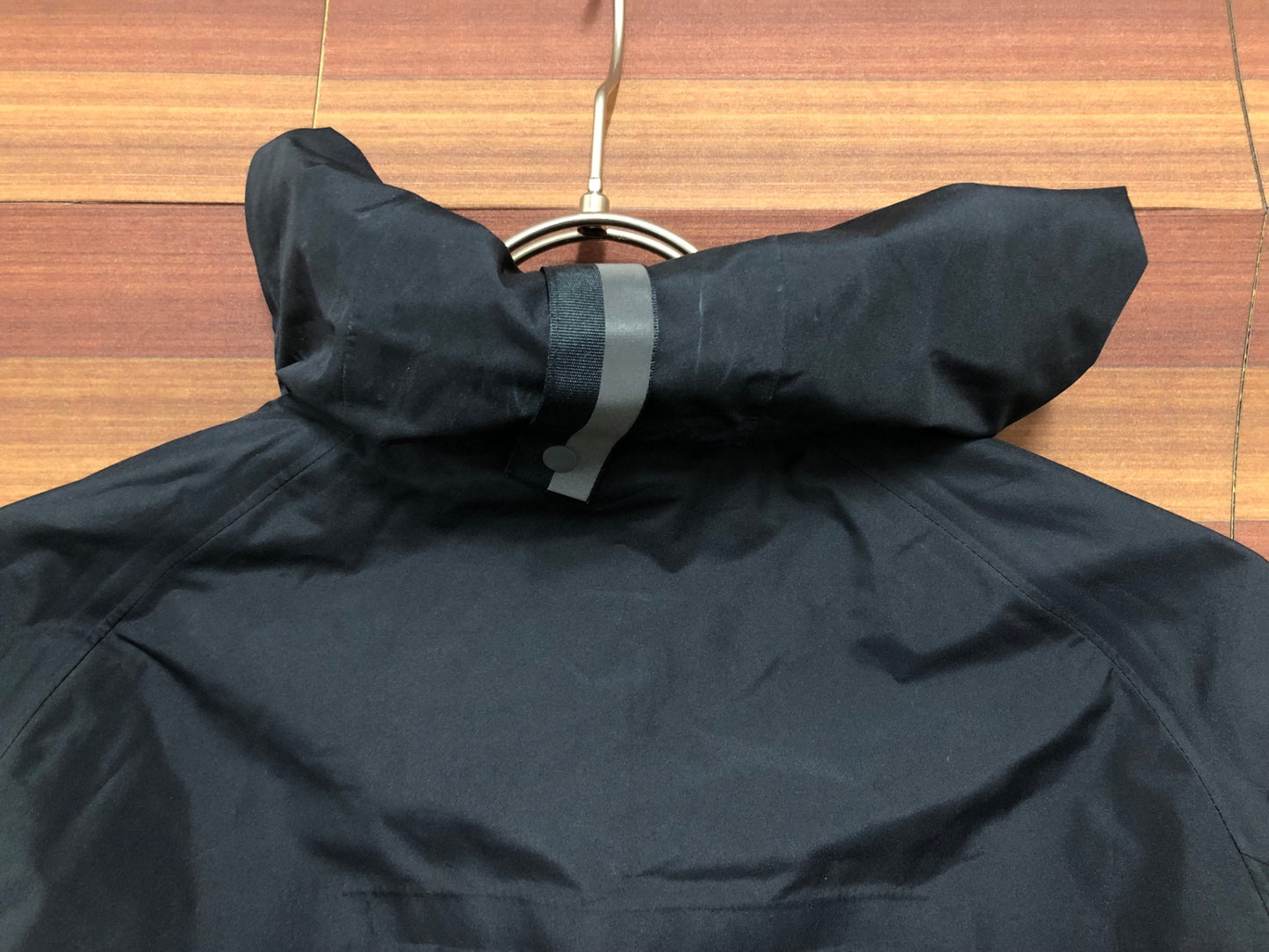 IO913 ラファ Rapha WOMEN'S HOODED COMMUTER JACKET サイクルジャケット 黒 XS レディース