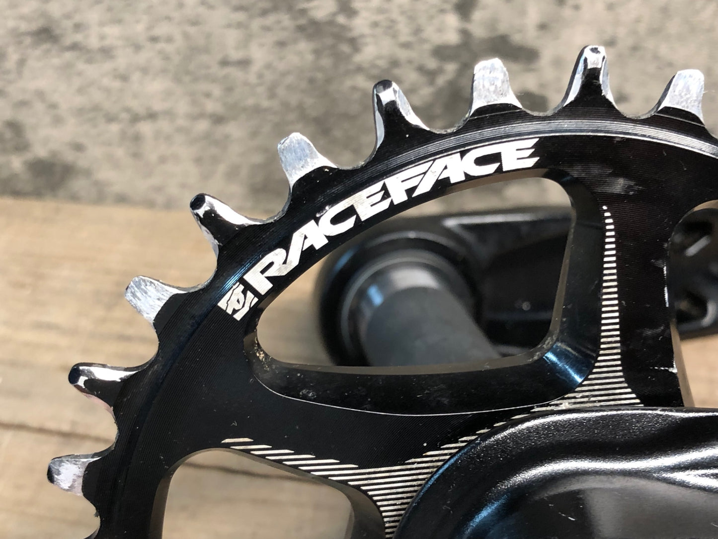 IY847 レースフェイス RACE FACE AEFFECT クランクセット 170mm 32T