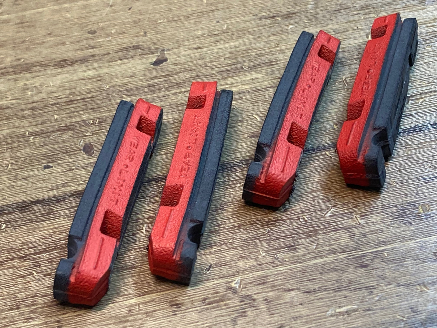 IX153 カンパニョーロ CAMPAGNOLO カーボンブレーキシュー 前後用