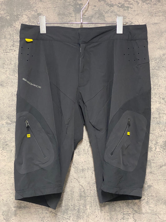 IZ851 マビック MAVIC Men's Altium ERGORIDE Trail Cycling Shorts サイクルパンツ 黒 M