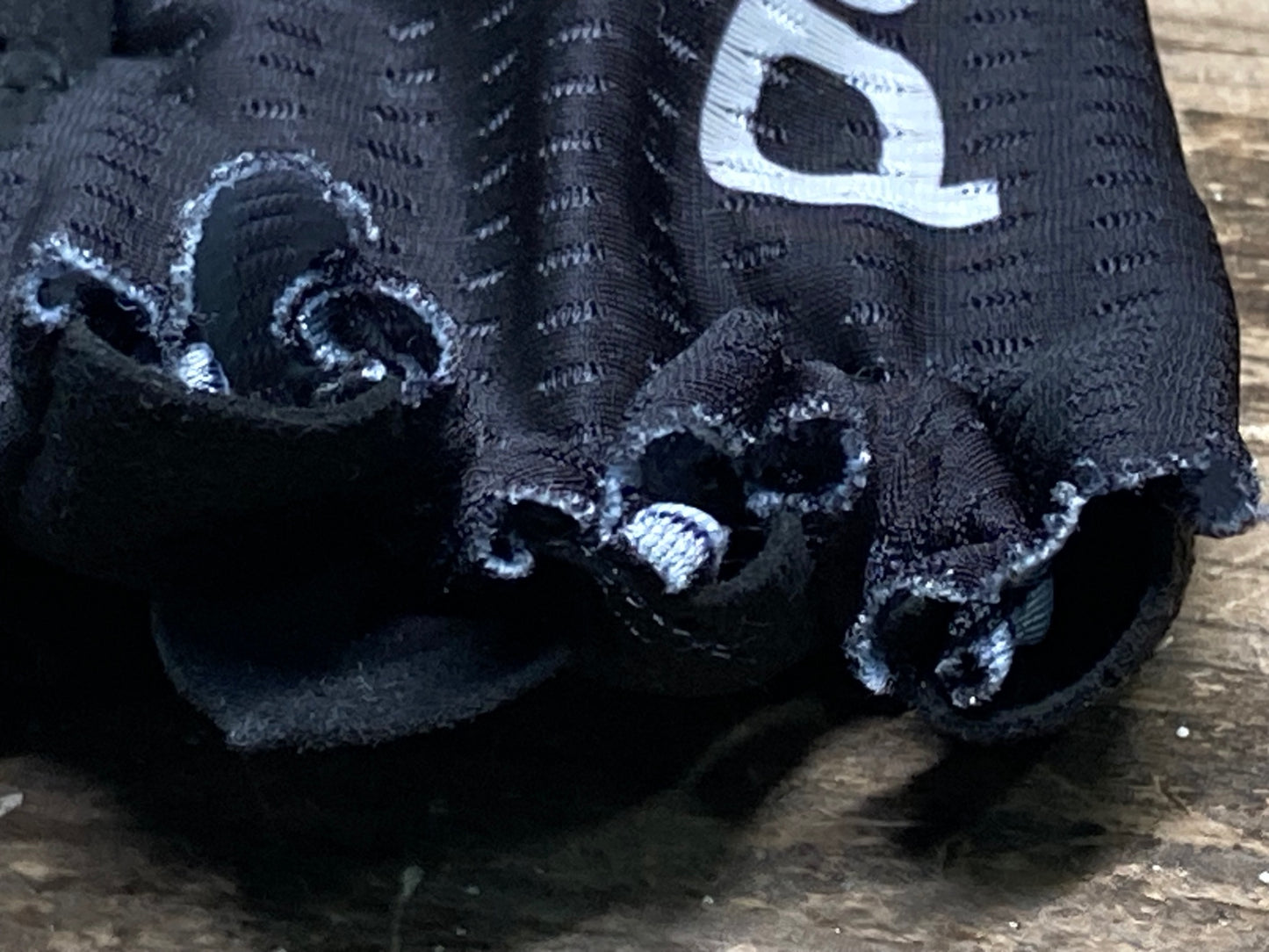 IY539 ポック poc 指切り サイクルグローブ 黒 S