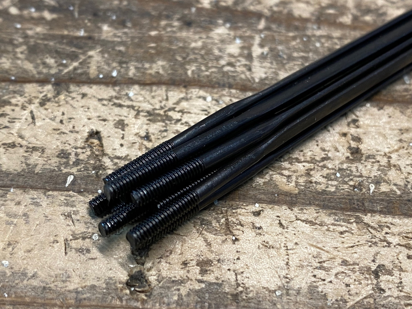 IX715 サピム sapim CX-RAY 2.0/2.3-0.9/2.0mm スポーク 黒 276mm 13本