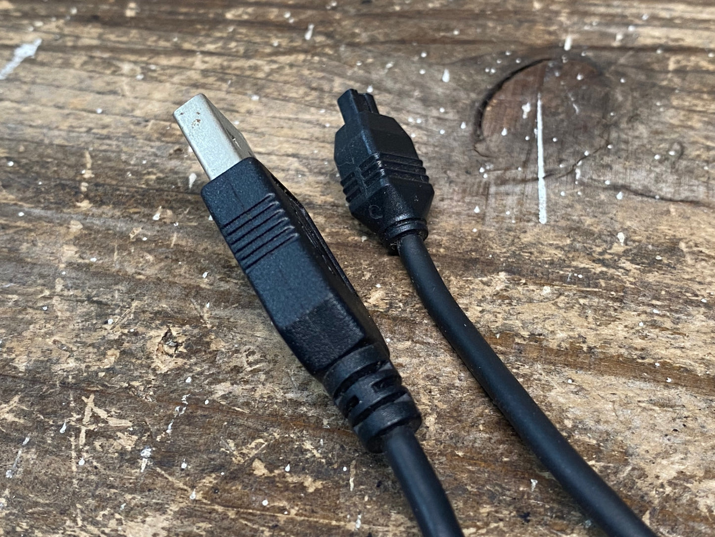 IO621 シマノ SHIMANO SM-BCR2 バッテリーチャージャー Di2 電動 ※接続確認済み