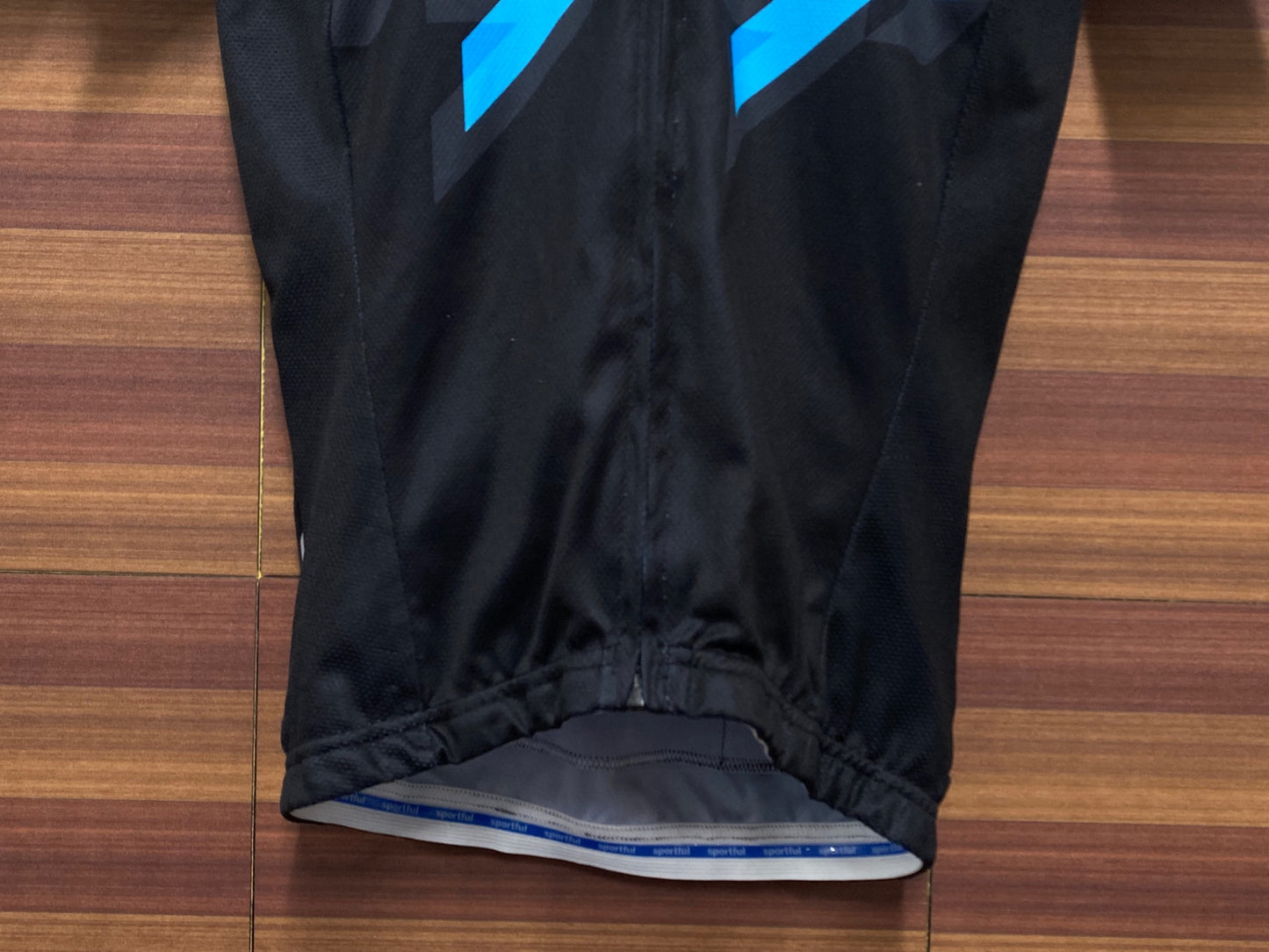 IN528 スポーツフル Sportful 半袖 サイクルジャージ 黒 青 XS