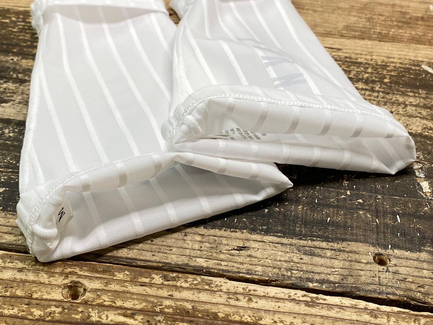 JA029 サンボルト SUNVOLT エアロ カーフガード M 白