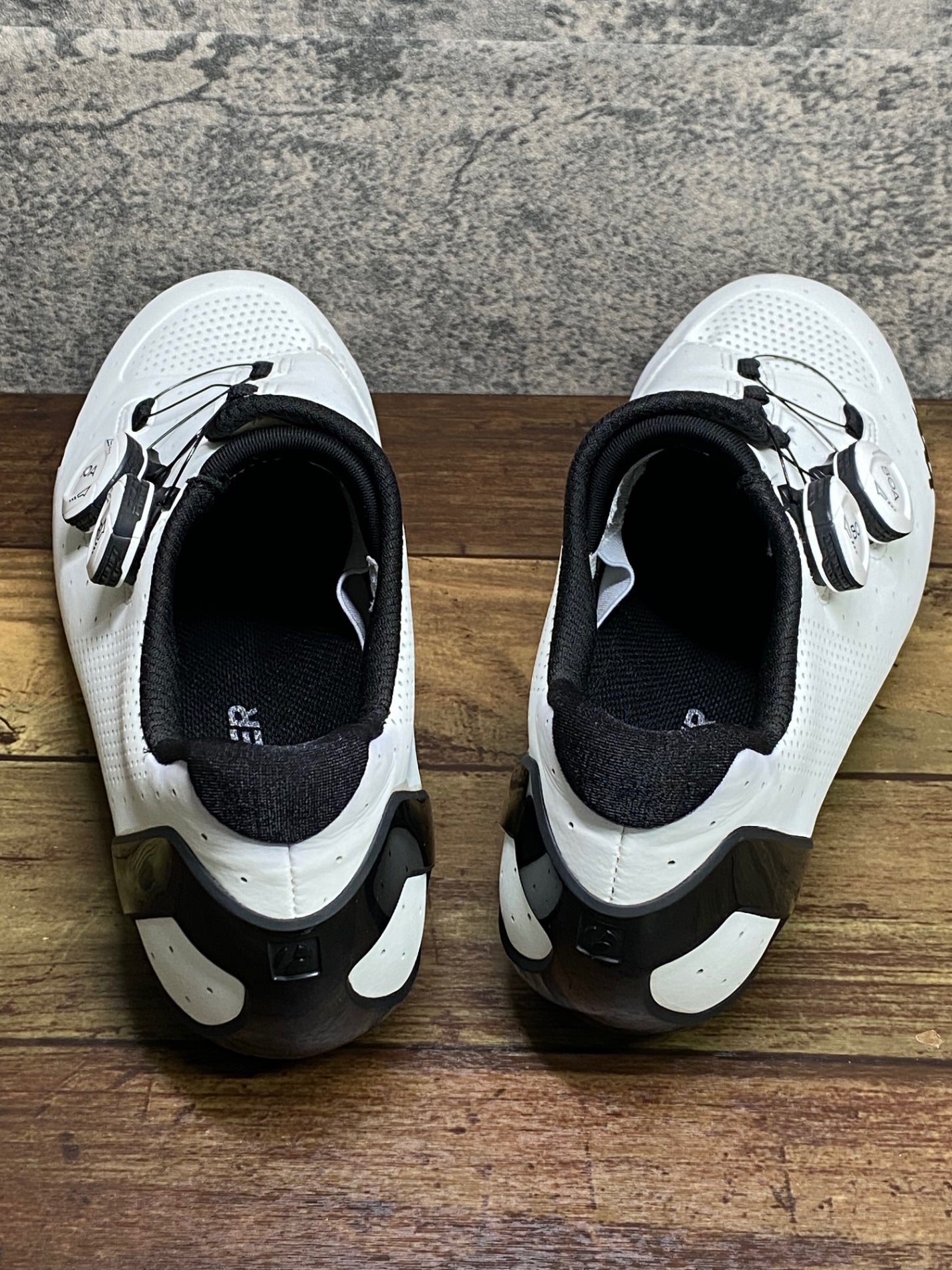 IV485 ボントレガー BONTRAGER XXX ビンディングシューズ SPD-SL EU42 白