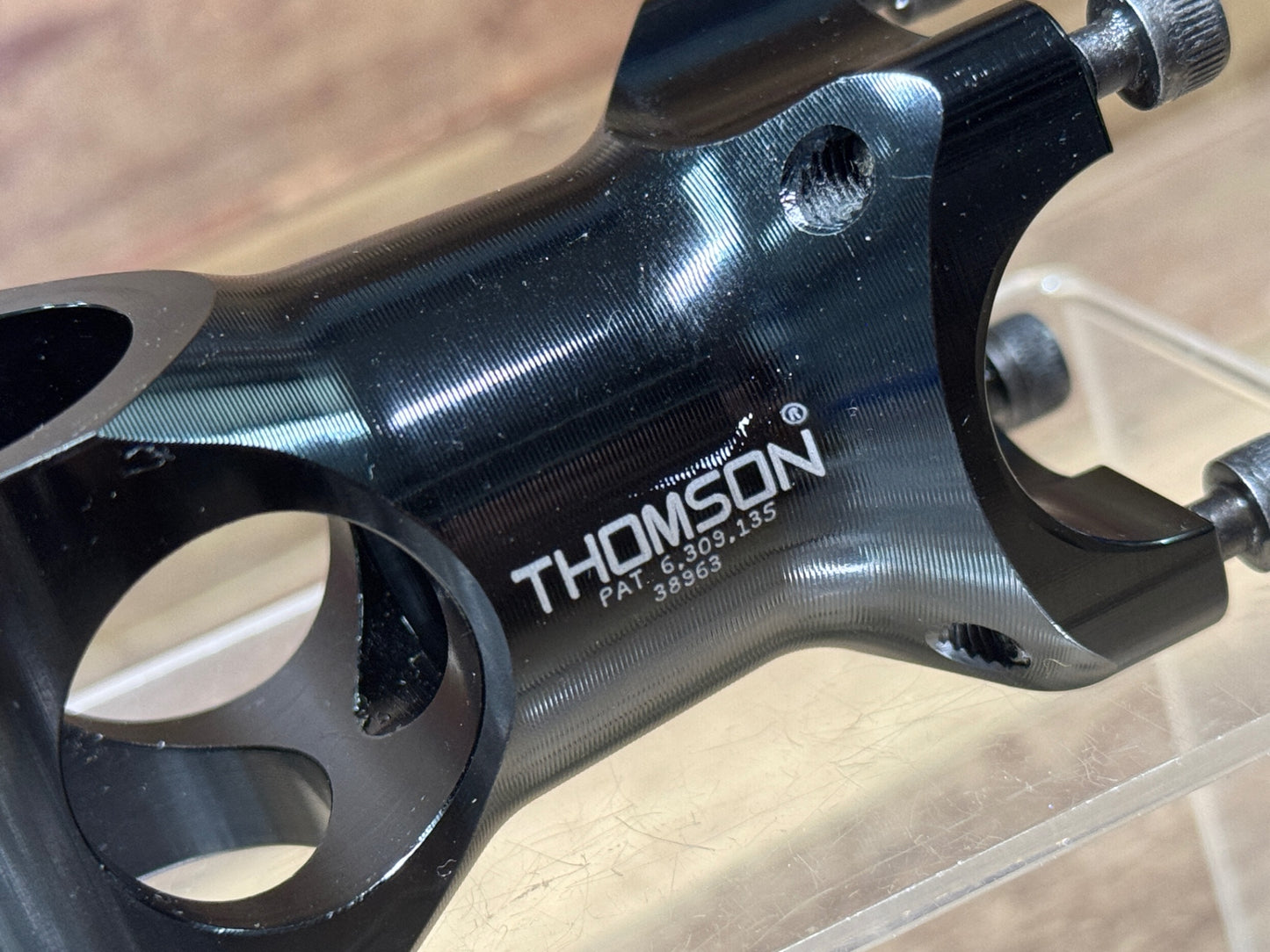 HZ456 トムソン THOMSON SM-E126 アルミ ステム 臼式 Φ25.4 70mm ※フェイスプレート欠品