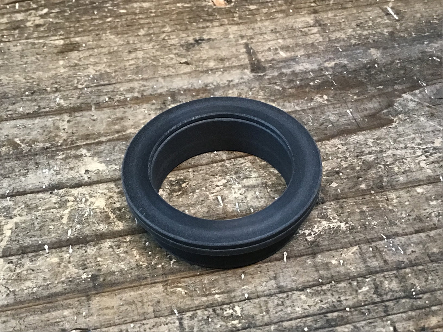 IN819 トライピーク TRIPEAK CERAMIC ボトムブラケット OSBB(61.5mm幅)用 シマノ24mmシャフト対応 圧入