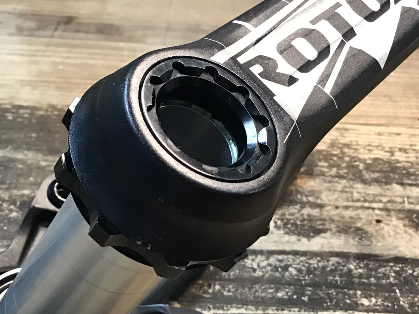 IO397 ローター ROTOR 3DF クランクアーム 170mm PCD110 5アーム シャフト径Φ30