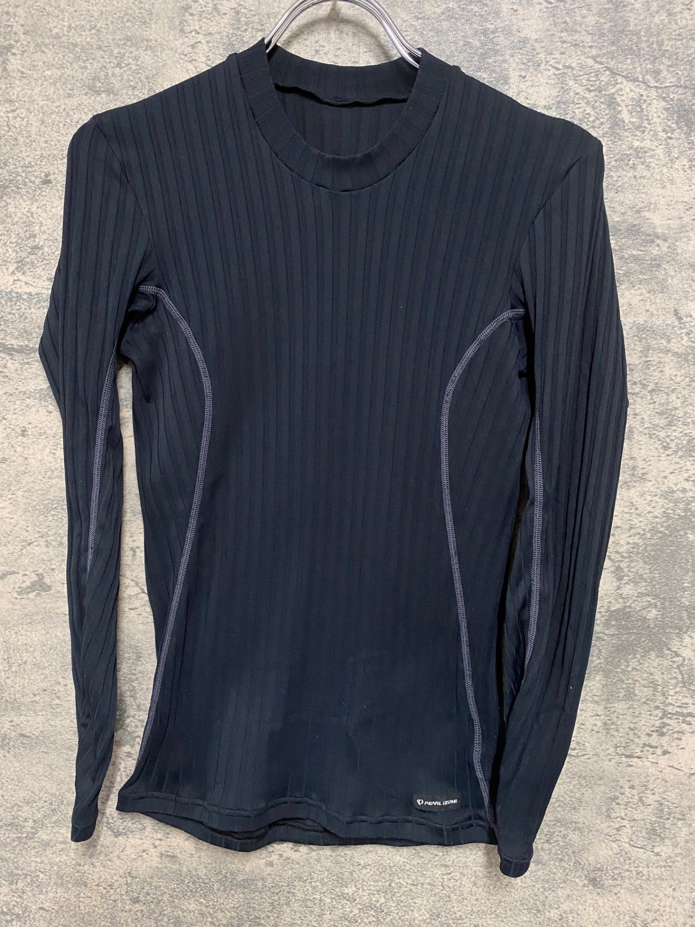 JB088 パールイズミ PEARL iZUMi 長袖 ベースレイヤー 黒 ※サイズ不明