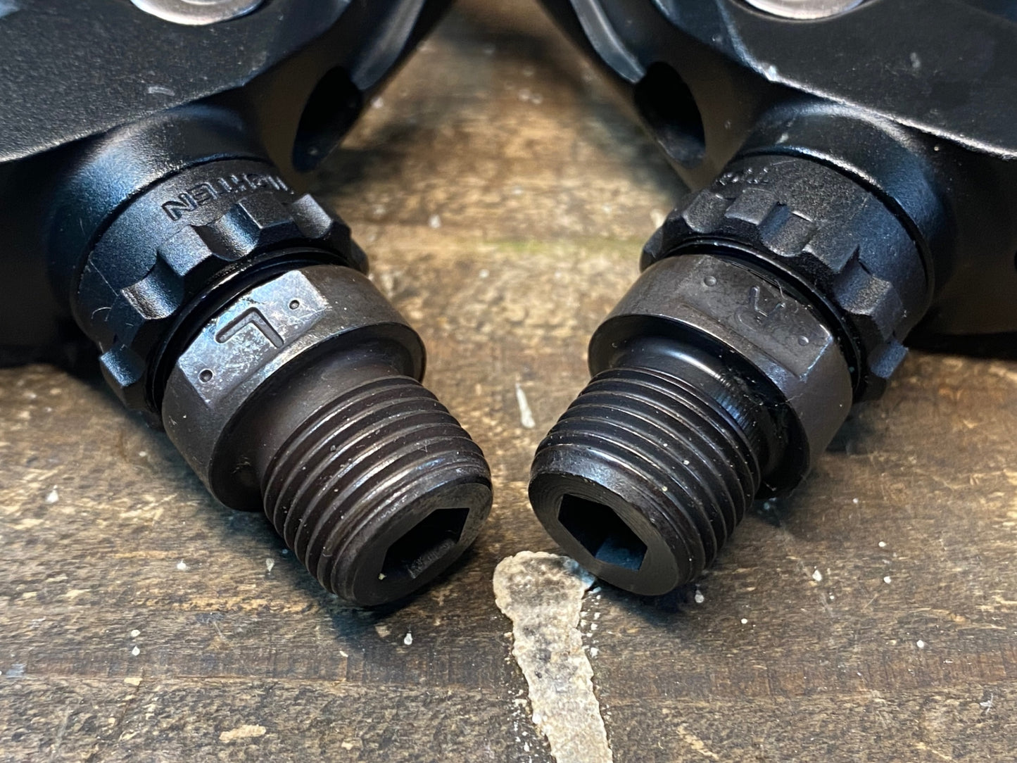 IQ768 シマノ SHIMANO PD-M530 ビンディングぺダル SPD