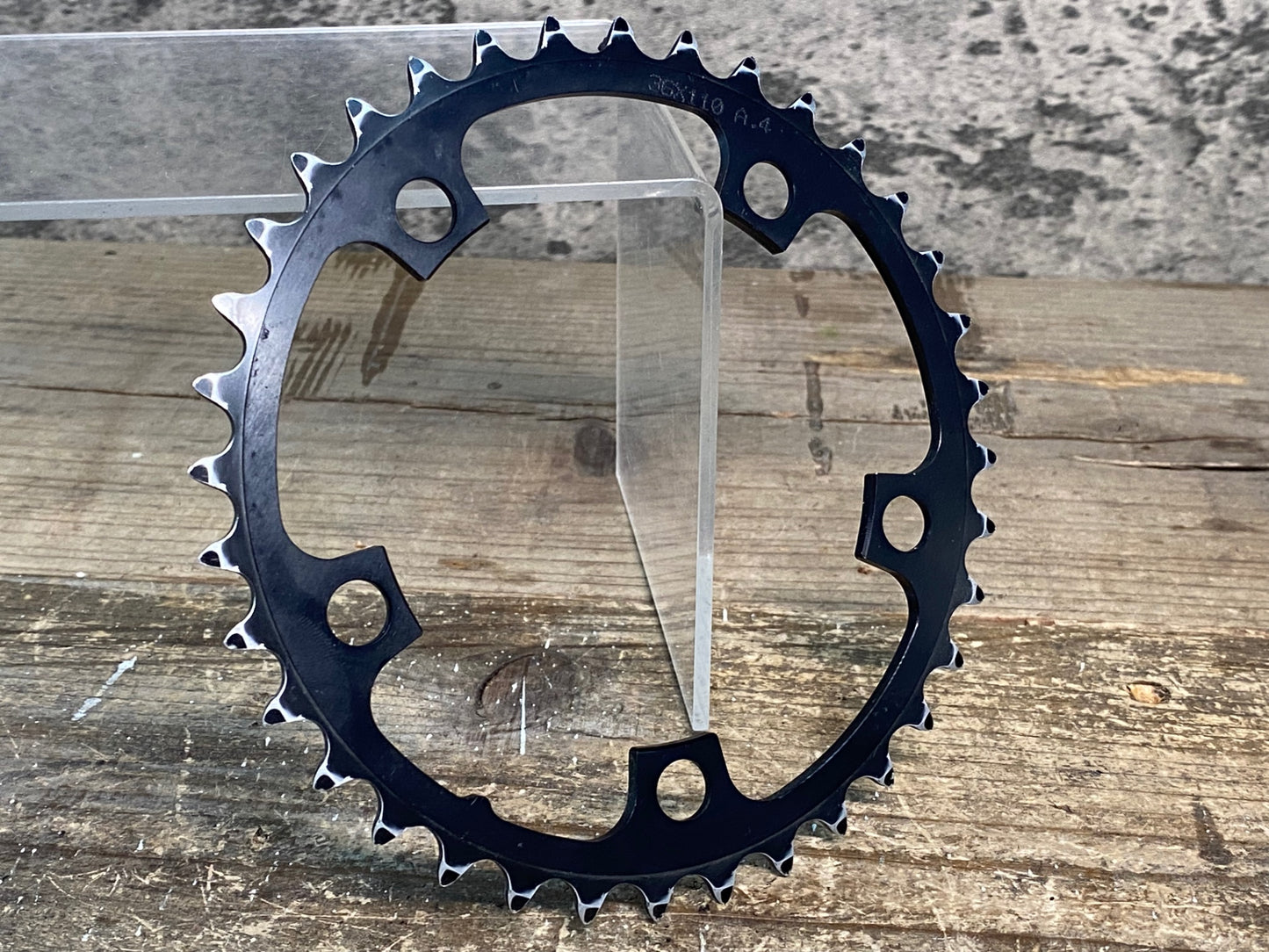 IO776 ローター ROTOR noQ チェーンリング 36T BCD110