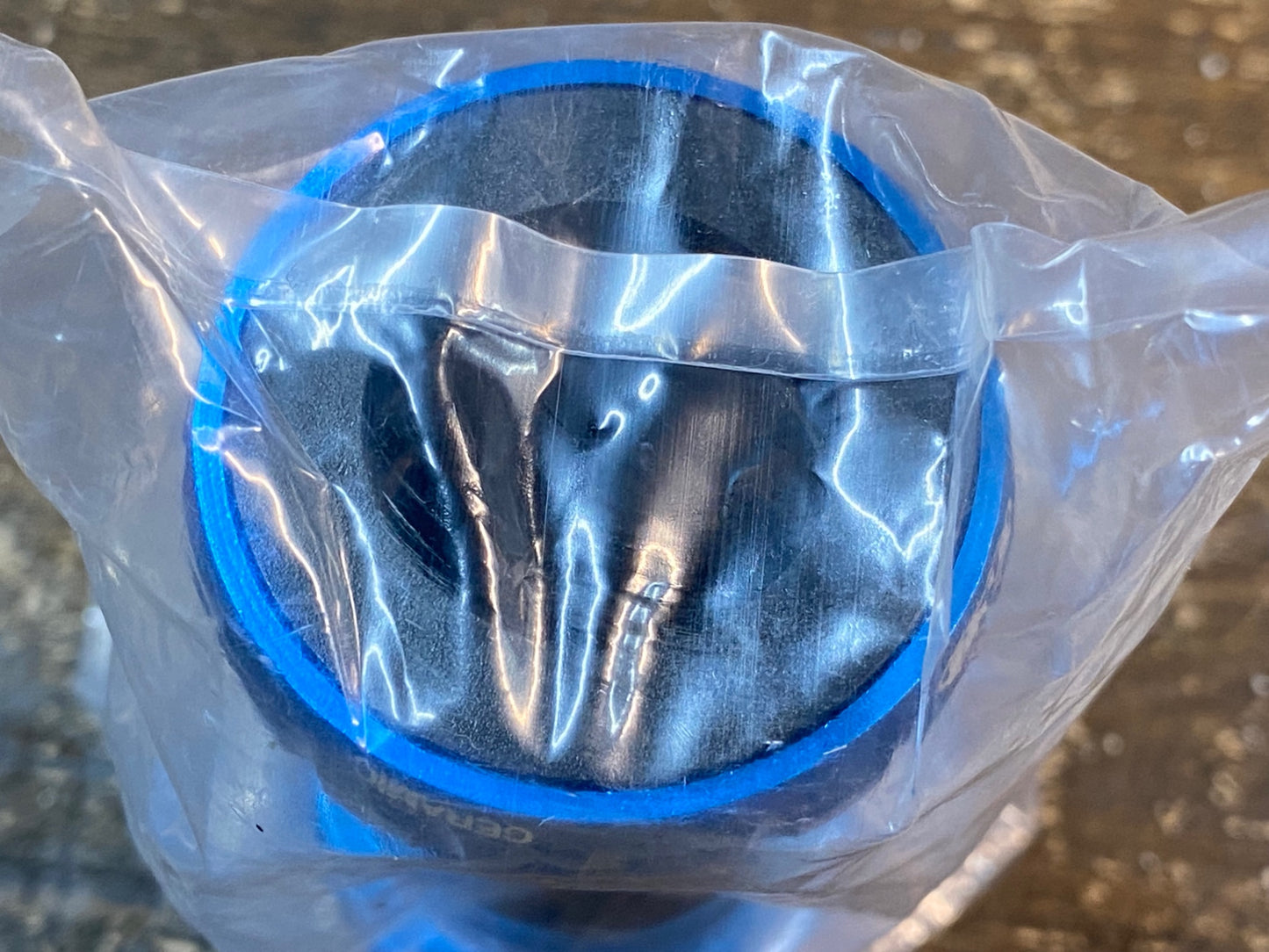 IS584 TNI セラミック ボトムブラケット BB BSA ブルー