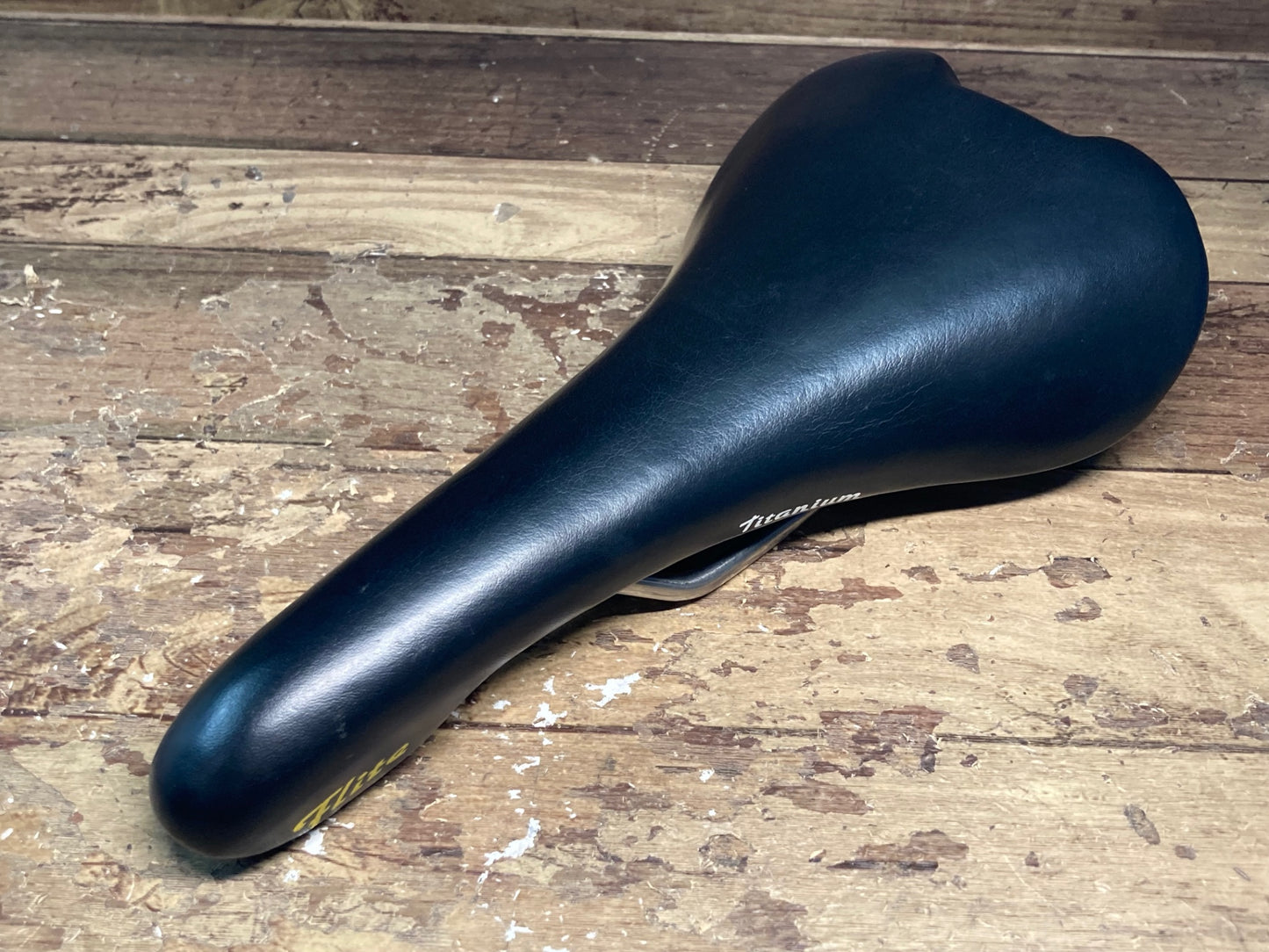 IH618 セライタリア selle italia Flite Titanium サドル 黒 idmatchレール