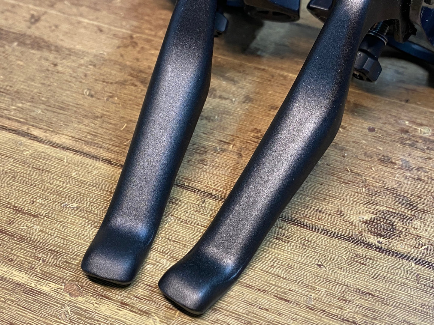 IY955 シマノ SHIMANO キューズ CUES BL-U8000 ブレーキレバー 油圧 Φ22.2