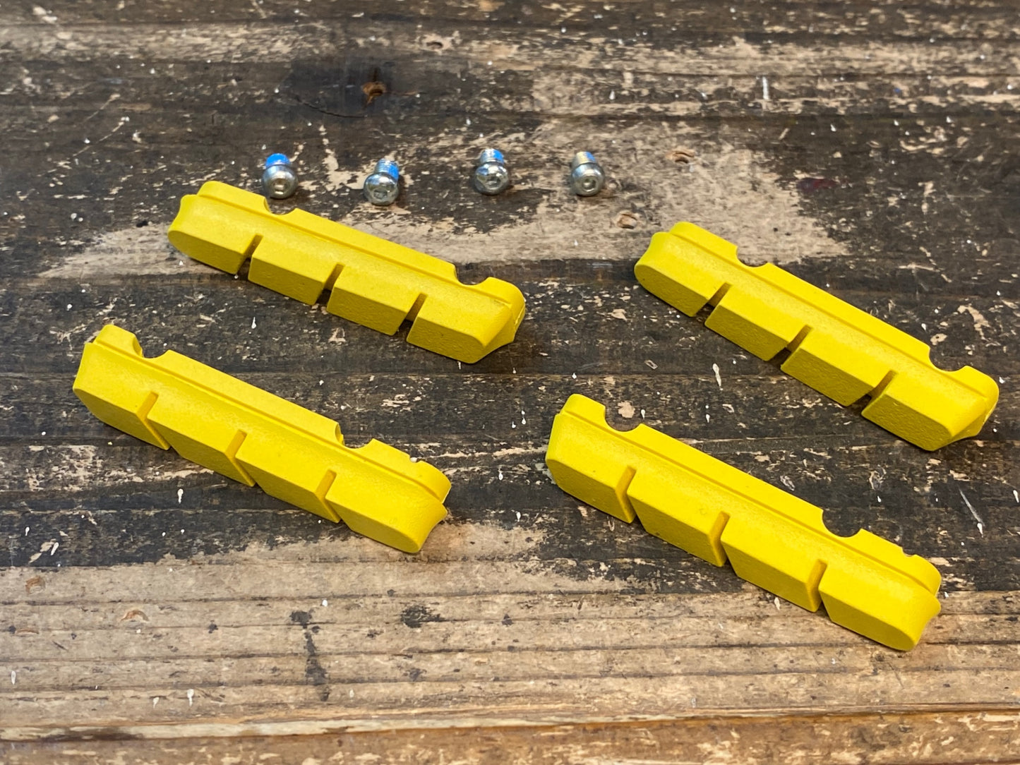 IV598 マヴィック MAVIC フラッシュプロ FLASH PRO カーボン ブレーキシュー シマノ用 前後ペア 未使用