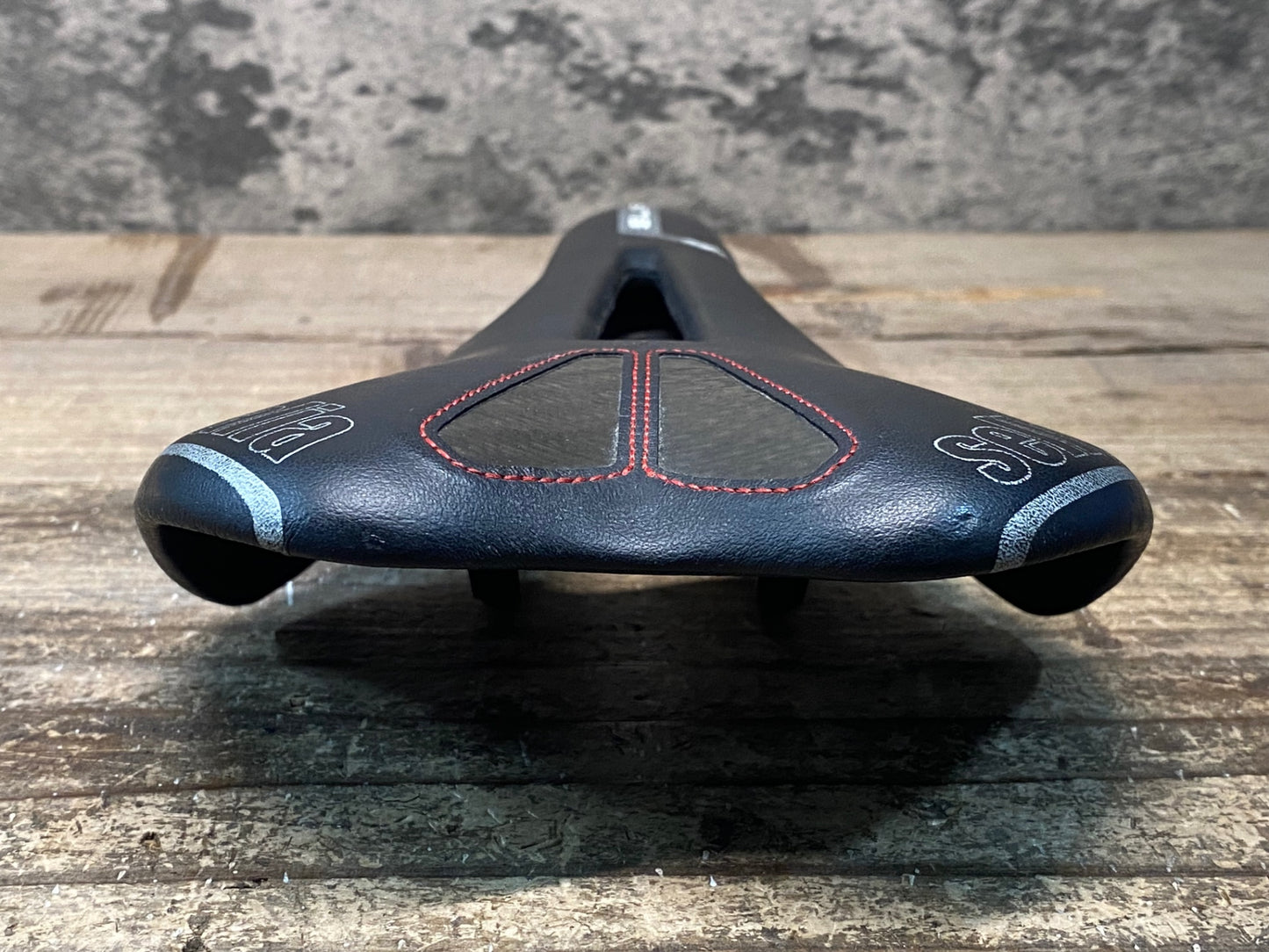 IW283 セライタリア Selle ITALIA SLR KIT CARBONIO FLOW サドル 132mm カーボン