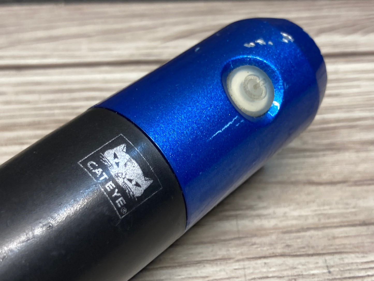 IW726 キャットアイ CATEYE VOLT400 フロントライト 青 点灯確認済