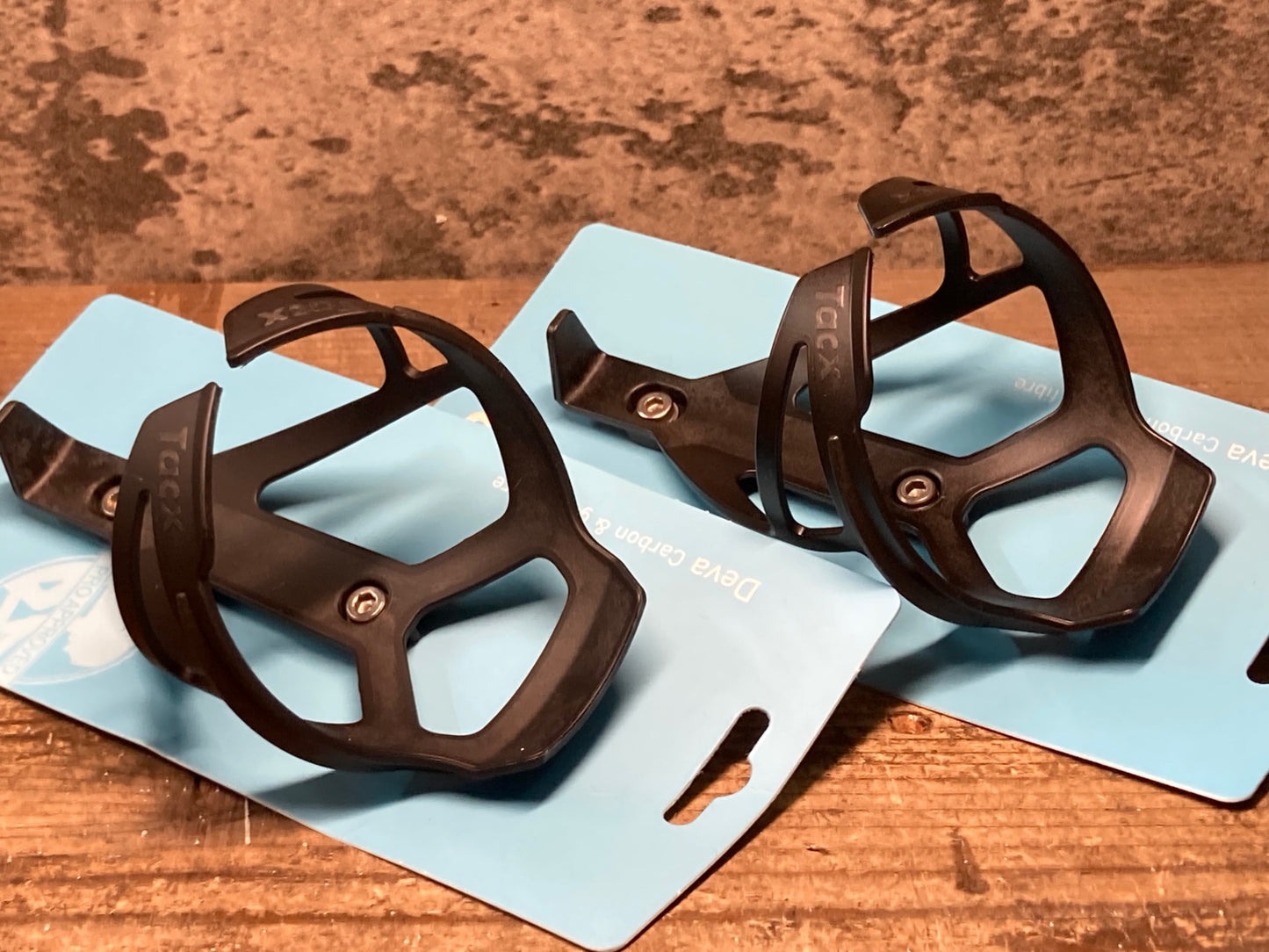 IT329 タックス Tacx Deva カーボン ボトルケージ 黒 2個セット