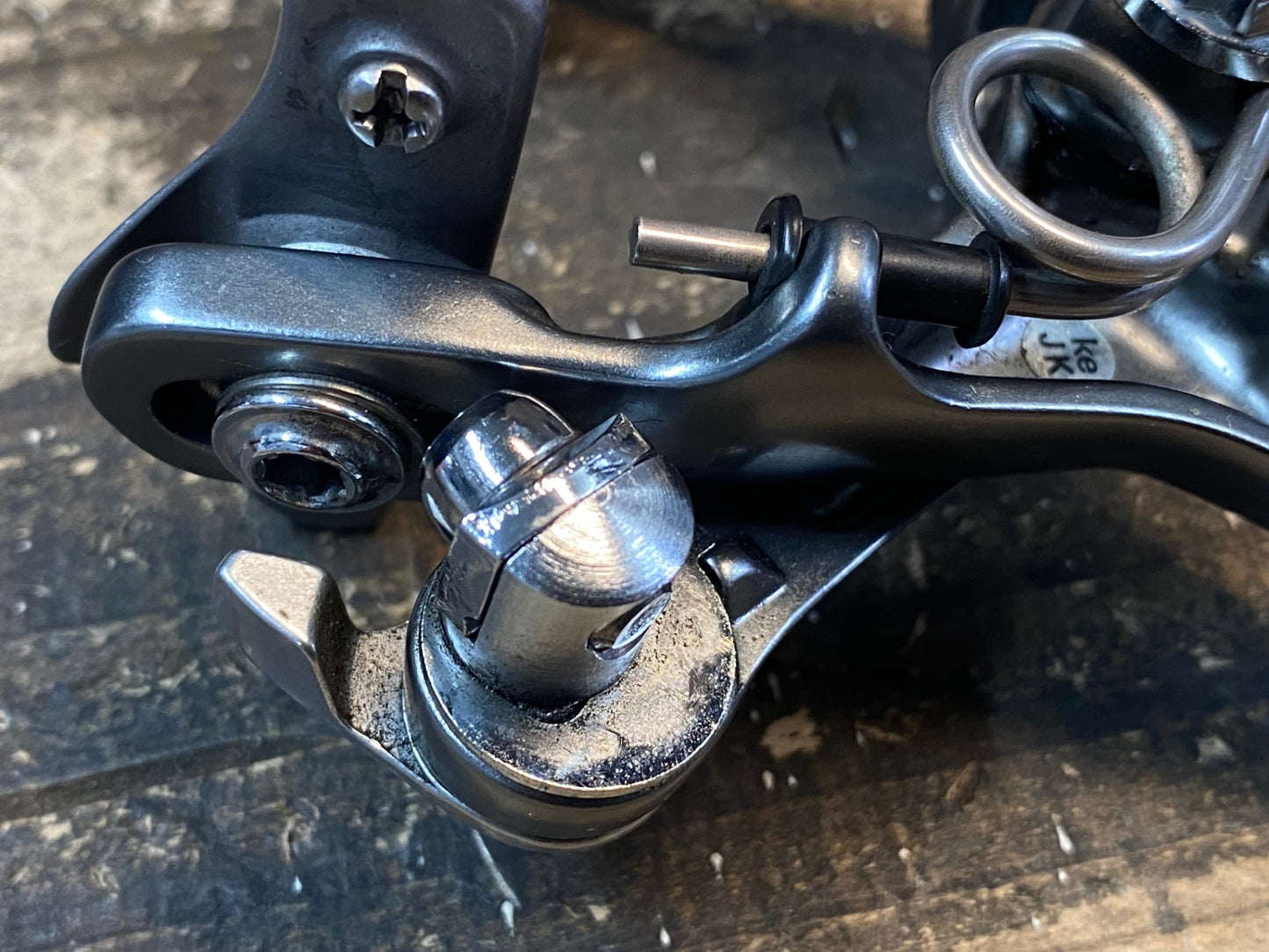 IU043 シマノ 105 BR-5700 キャリパーブレーキ シルバー 前後セット