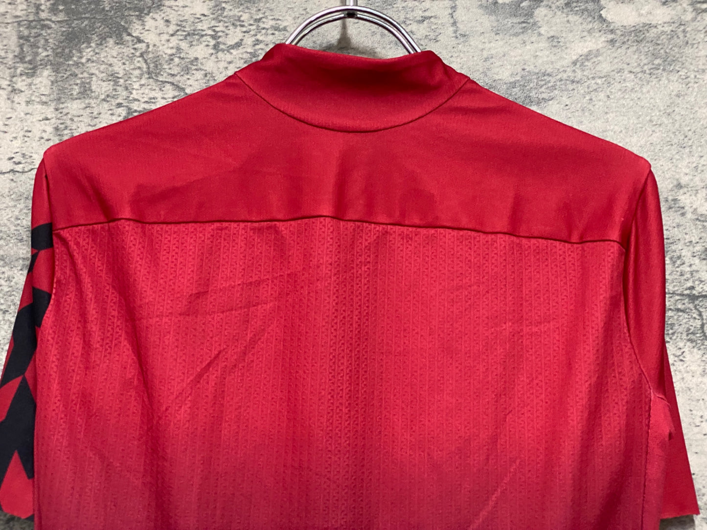 JB904 アソス ASSOS EQUIPE RS AEROJERSEY RACE SERIES CLIMA CODE 1/3 半袖 サイクルジャージ 赤 黒 M