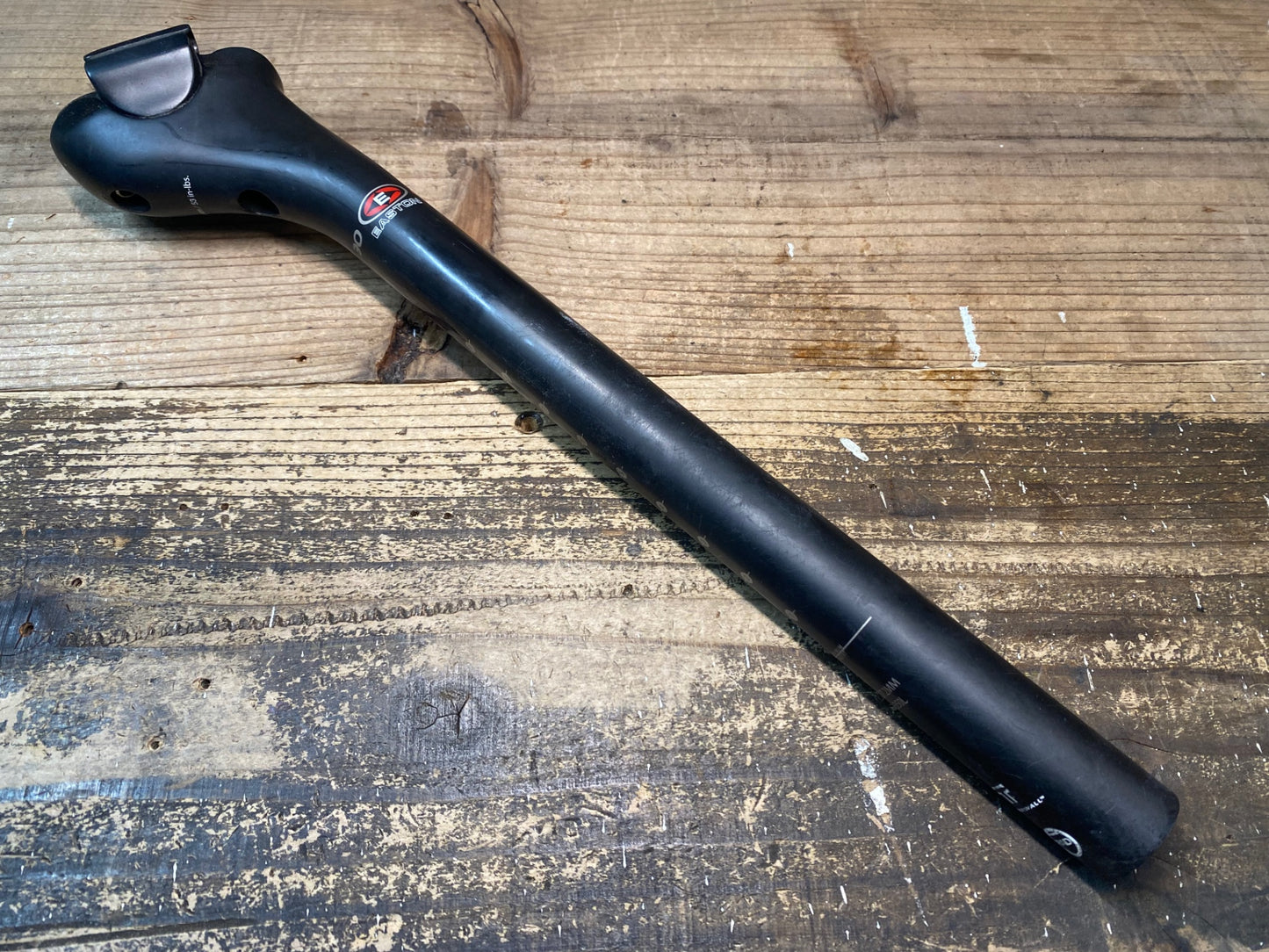 JD490 イーストン EASTON EC90 カーボン シートポスト Φ27.2 350mm ※固定傷、変形の為ジャンク