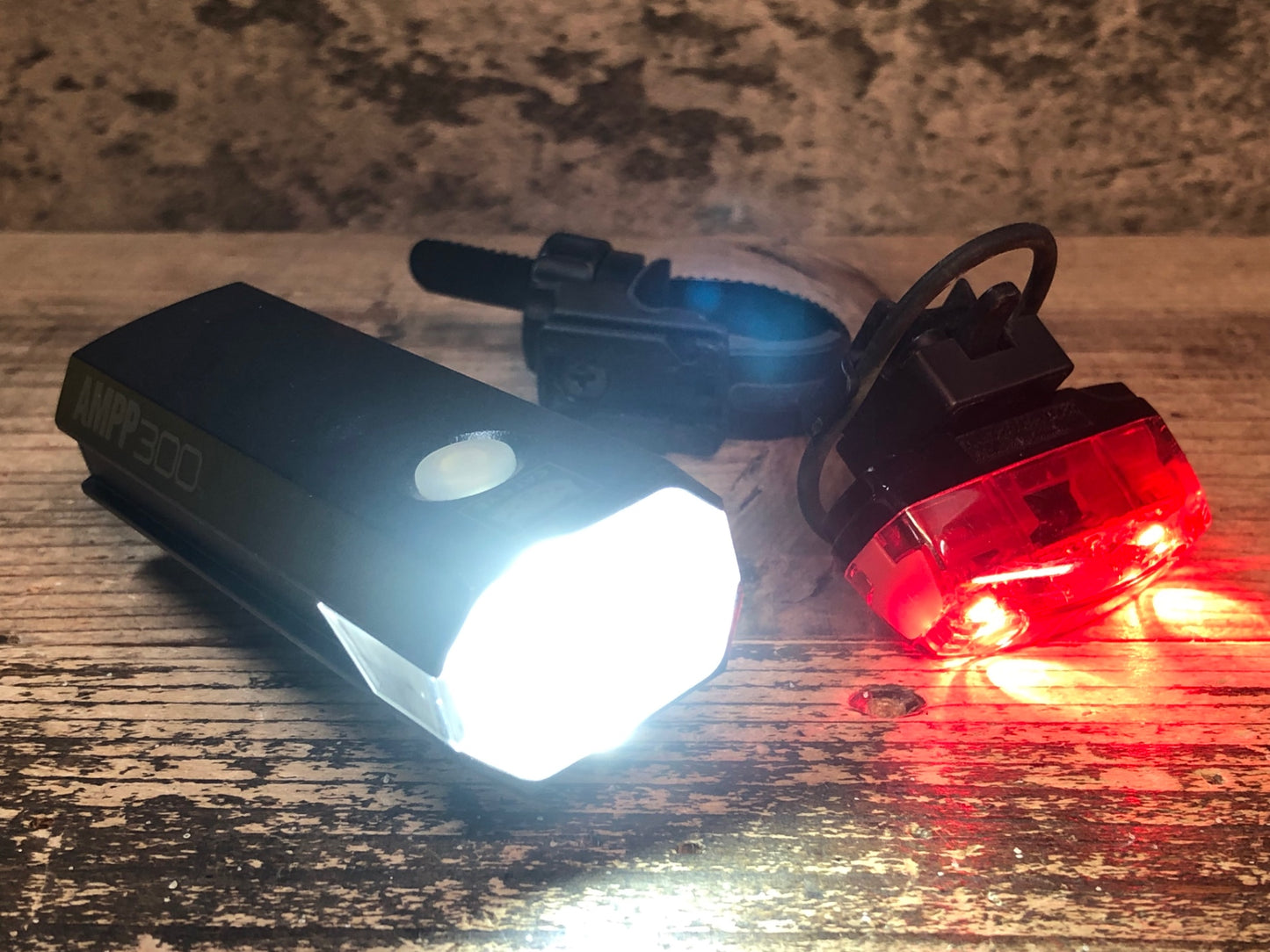 IK697 キャットアイ CATEYE AMPP300 TL-LD620 フロントライト リアライト 前後セット 点灯確認済