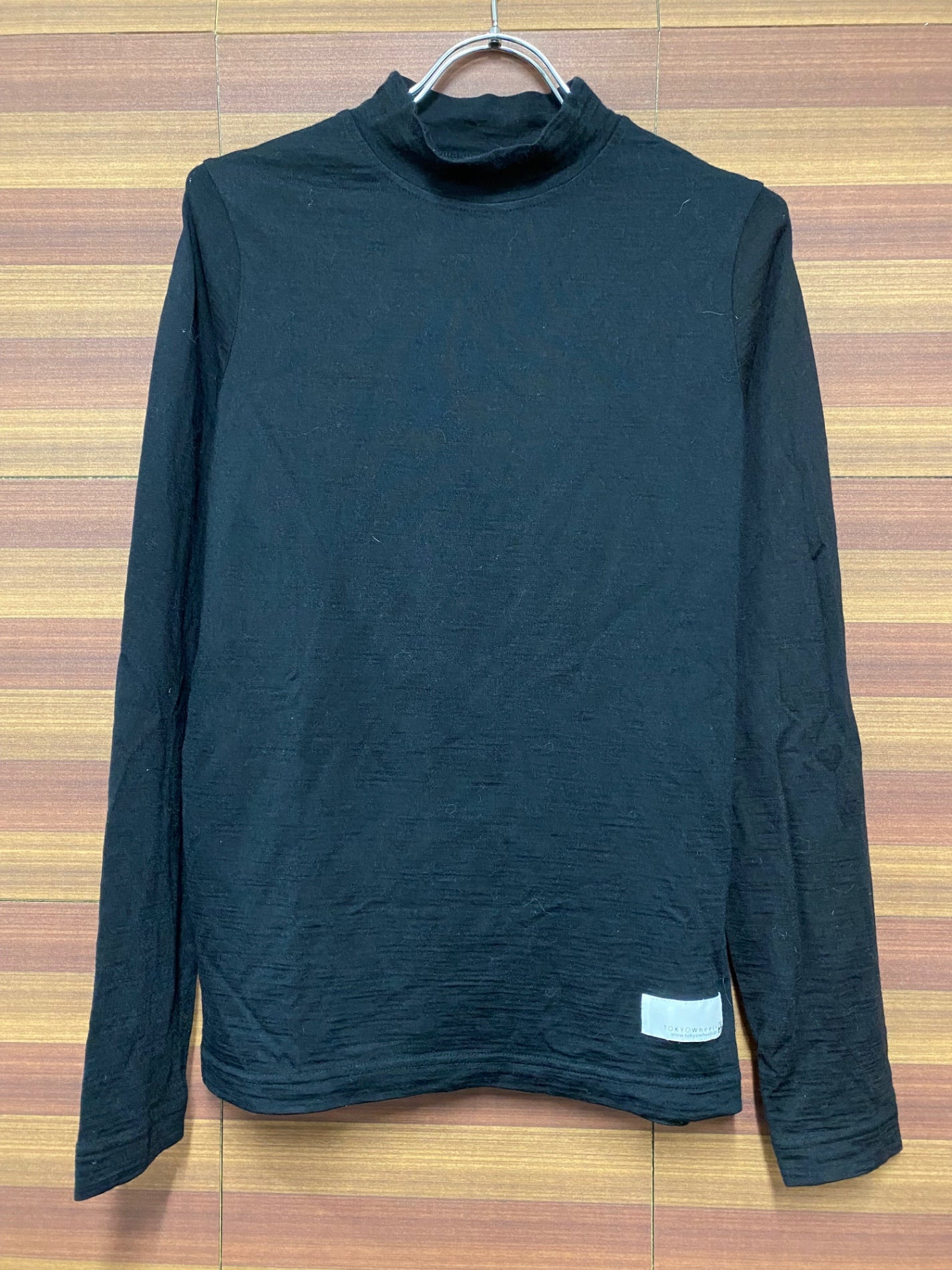 IN940 トーキョーウィールズ TOKYOWheels 長袖 ベースレイヤー 黒 ※サイズ不明、動物の毛