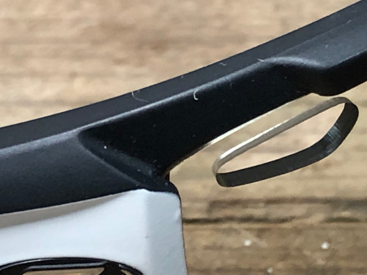 IP019 ティフォージ TiFOSI DOLOMITE 2.0 サングラス アイウェア 黒 調光レンズ