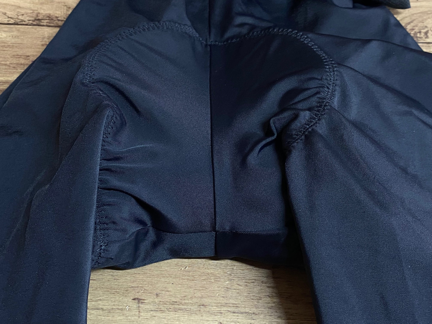 IV214 リオンドカペルミュール Lion de KAPELMUUR ビブタイツ 黒 L