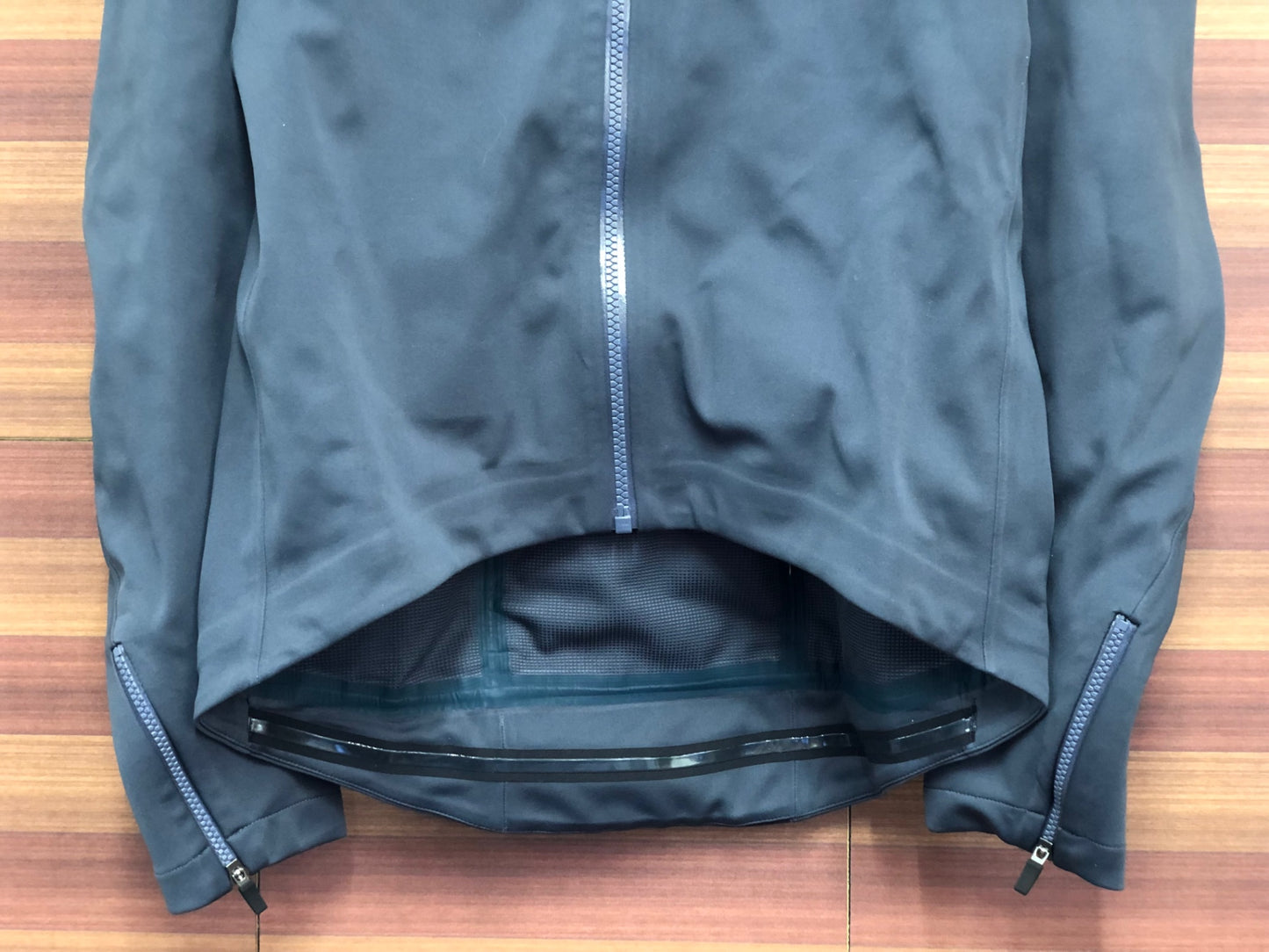 IR896 ラファ Rapha プロチーム PRO TEAM SOFTSHELL JACKET グレー サイズタグ無し