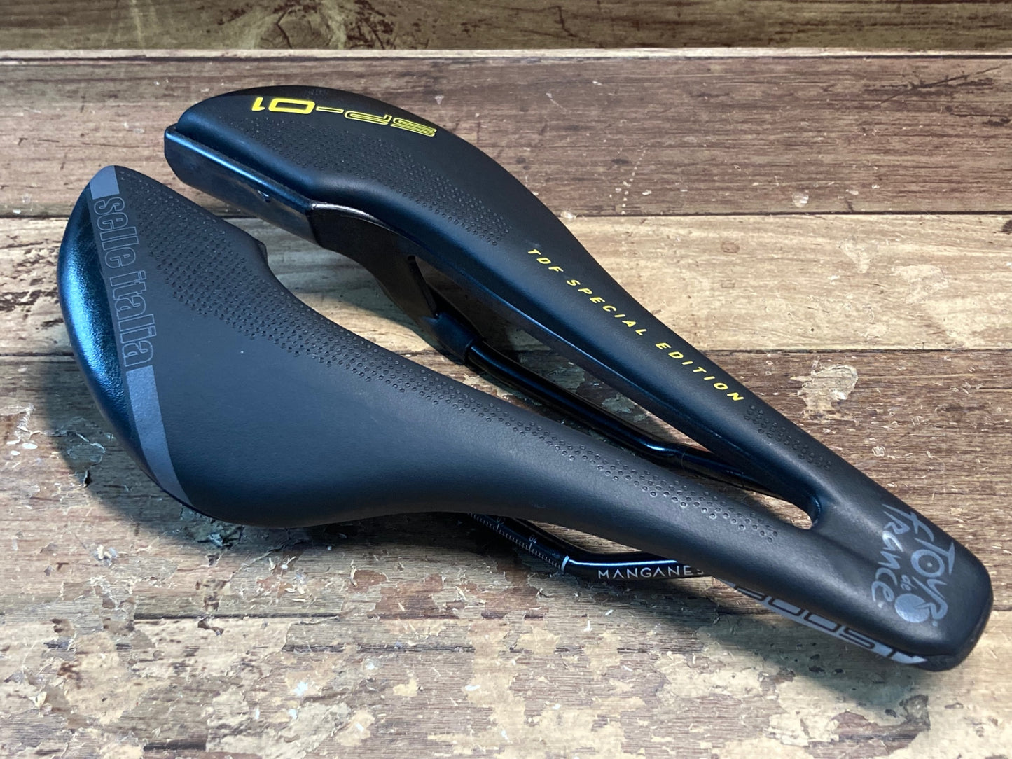 IJ458 セライタリア selle ITALIA SP-01 BOOST L3 サドル 黒 140mm MANGANASE