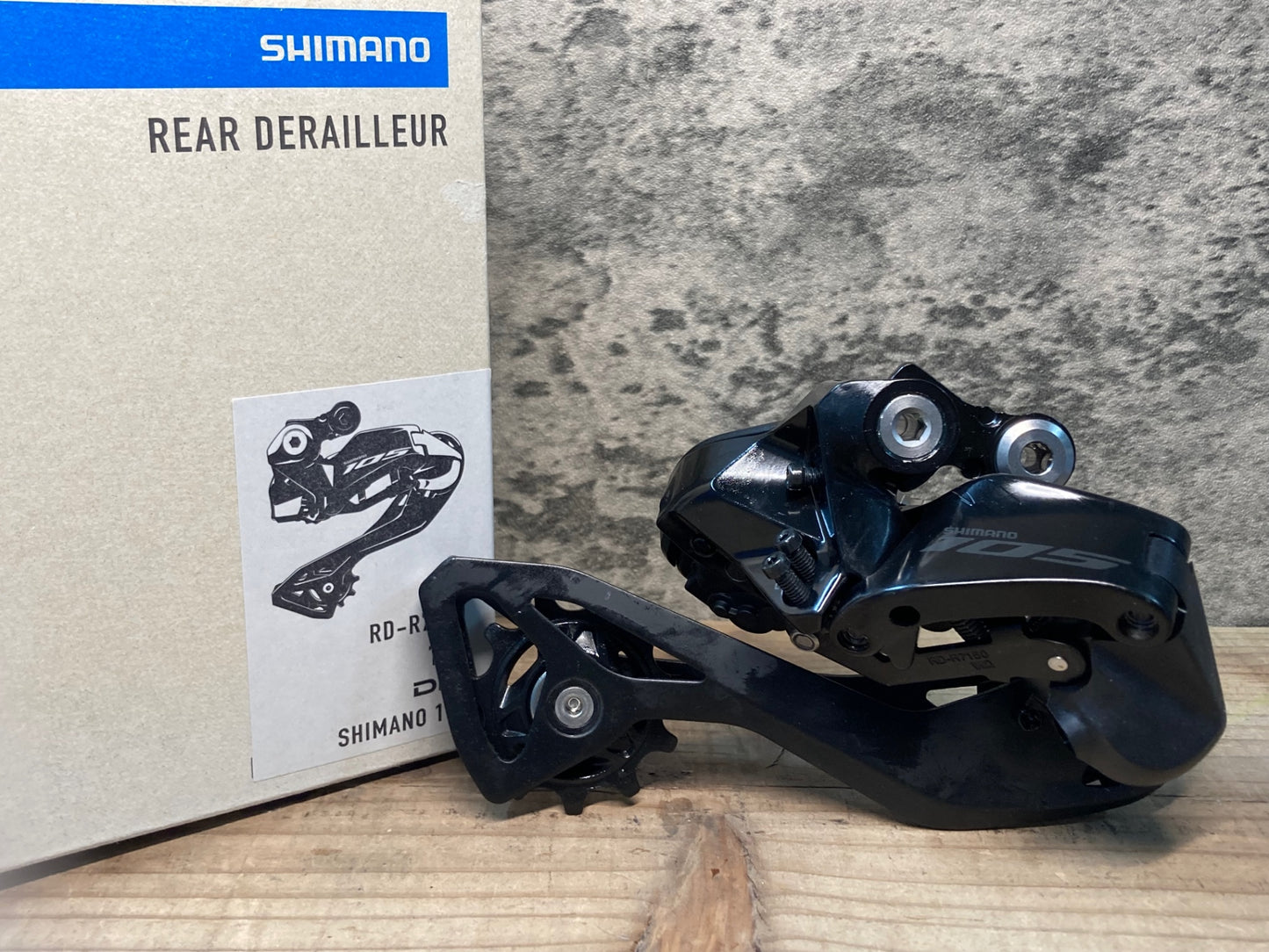 IQ136 シマノ SHIMANO 105 RD-R7150 リアディレイラー 12s Di2 電動