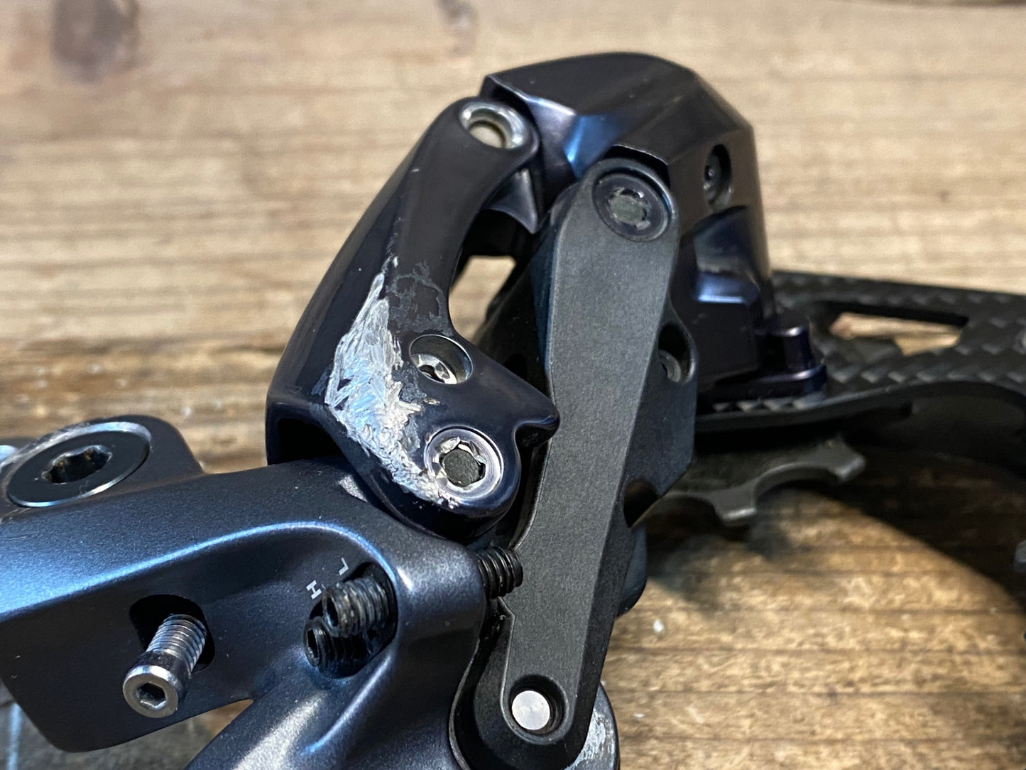 IU294 シマノ SHIMANO アルテグラ ULTEGRA RD-R8050 Di2 リアディレイラー 11S カーボンドライジャパン ビッグプーリ付き