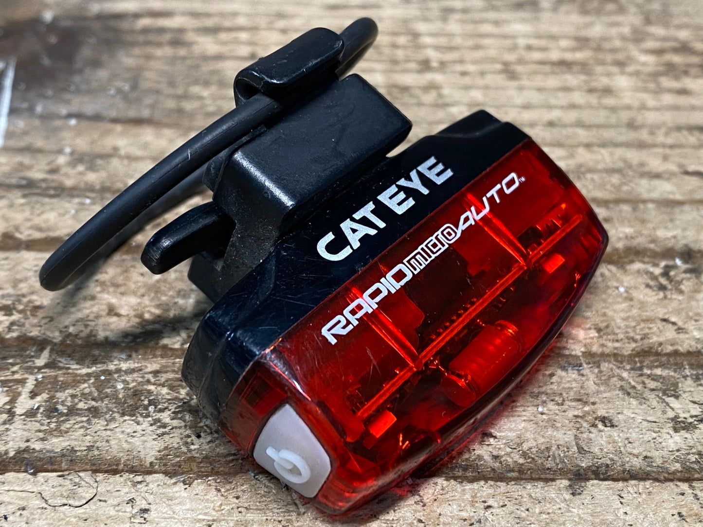 JB274 キャットアイ CATEYE RAPID MICRO AUTO テールライト 点灯確認済み