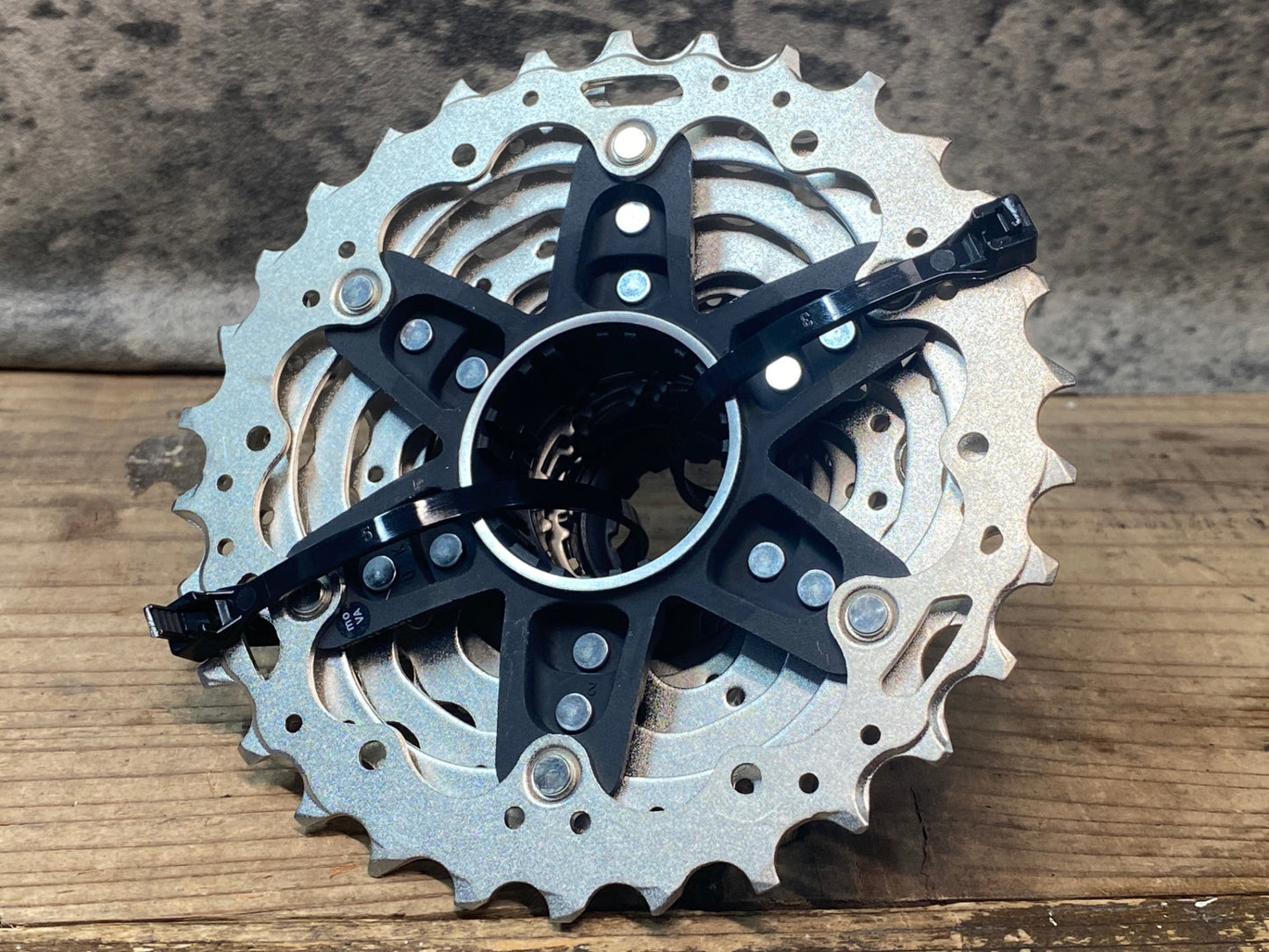 IT670 シマノ SHIMANO アルテグラ ULTEGRA CS-R8100 スプロケット 11-30T 12S