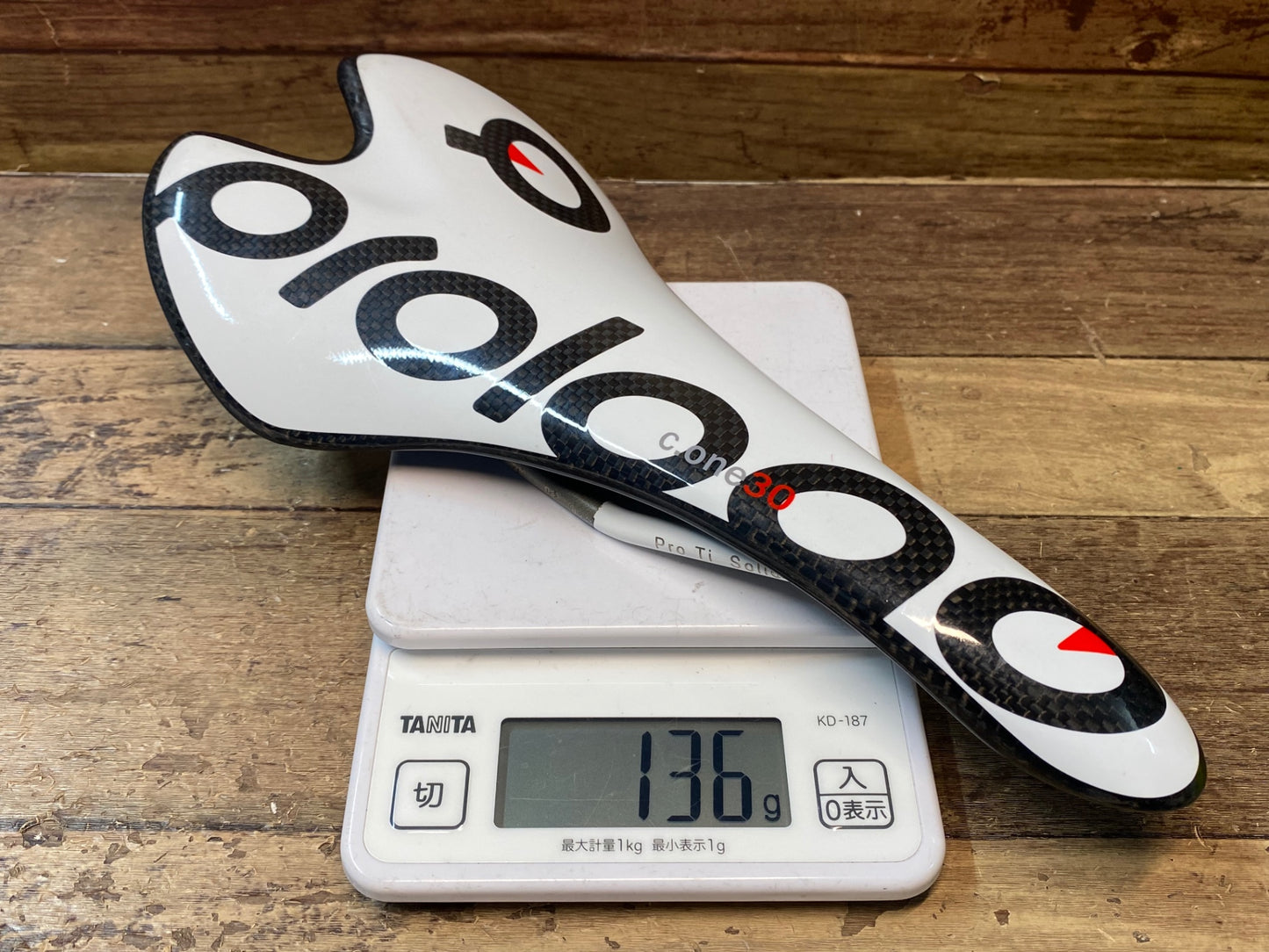 IM819 プロロゴ prologo c.one30 サドル 白 黒 Pro Ti Solidレール