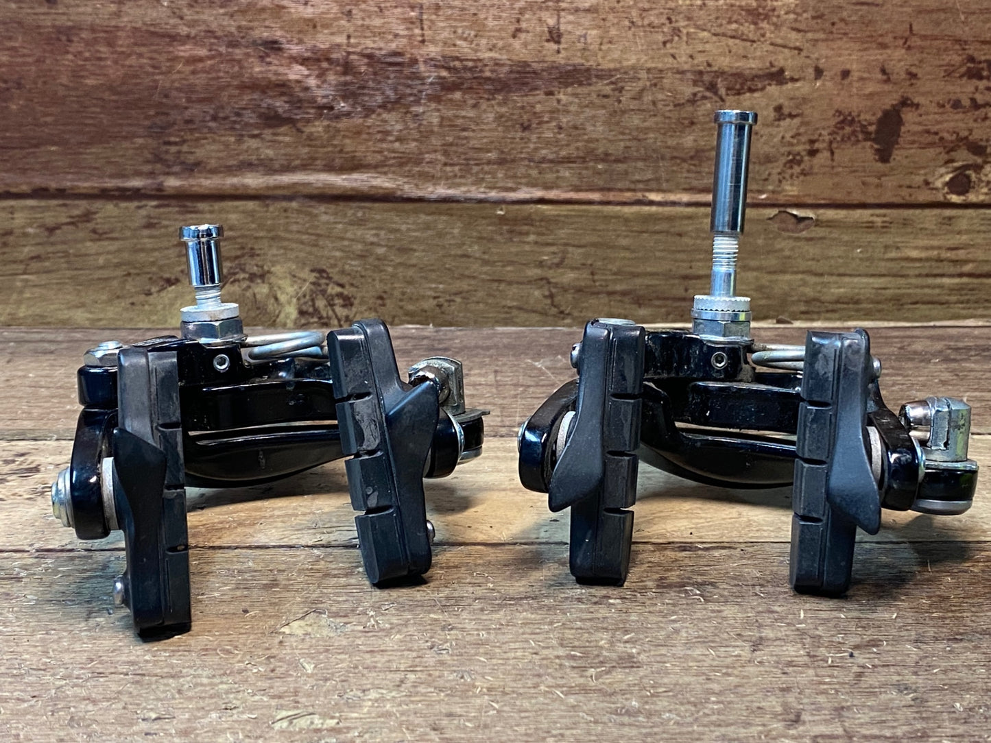 IM272 シマノ SHIMANO BR-R561 キャリパーブレーキ 前後セット