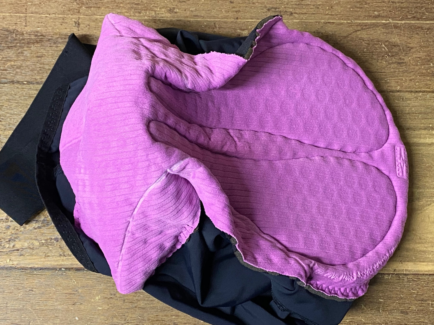 IZ197 アソス assos WYNDY WILLA ビブショーツ 黒ピンク S