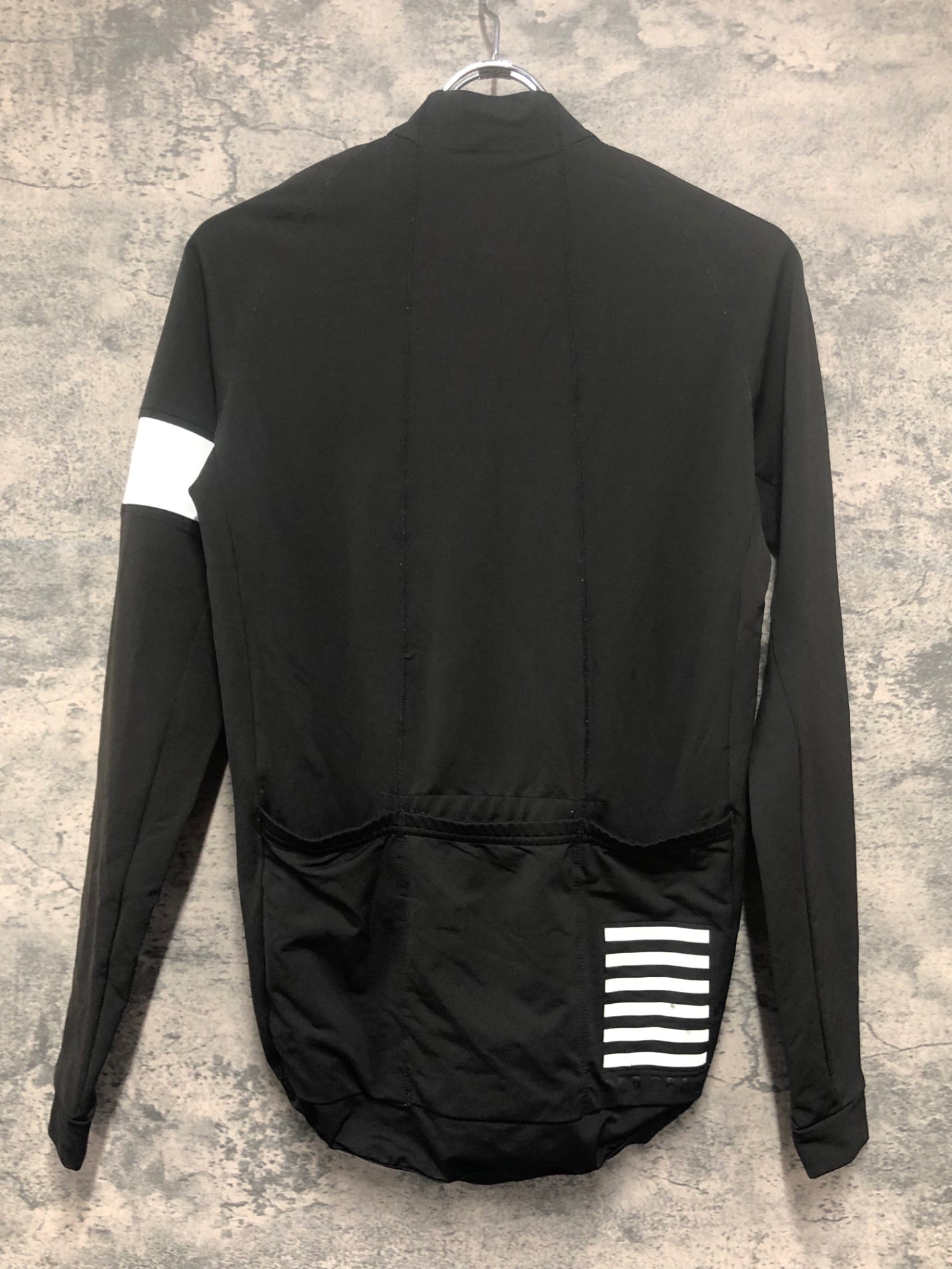 IV196 ラファ Rapha PRO TEAM 長袖サイクルジャージ 黒 S 汚れ 日焼け 裾ゴム伸び