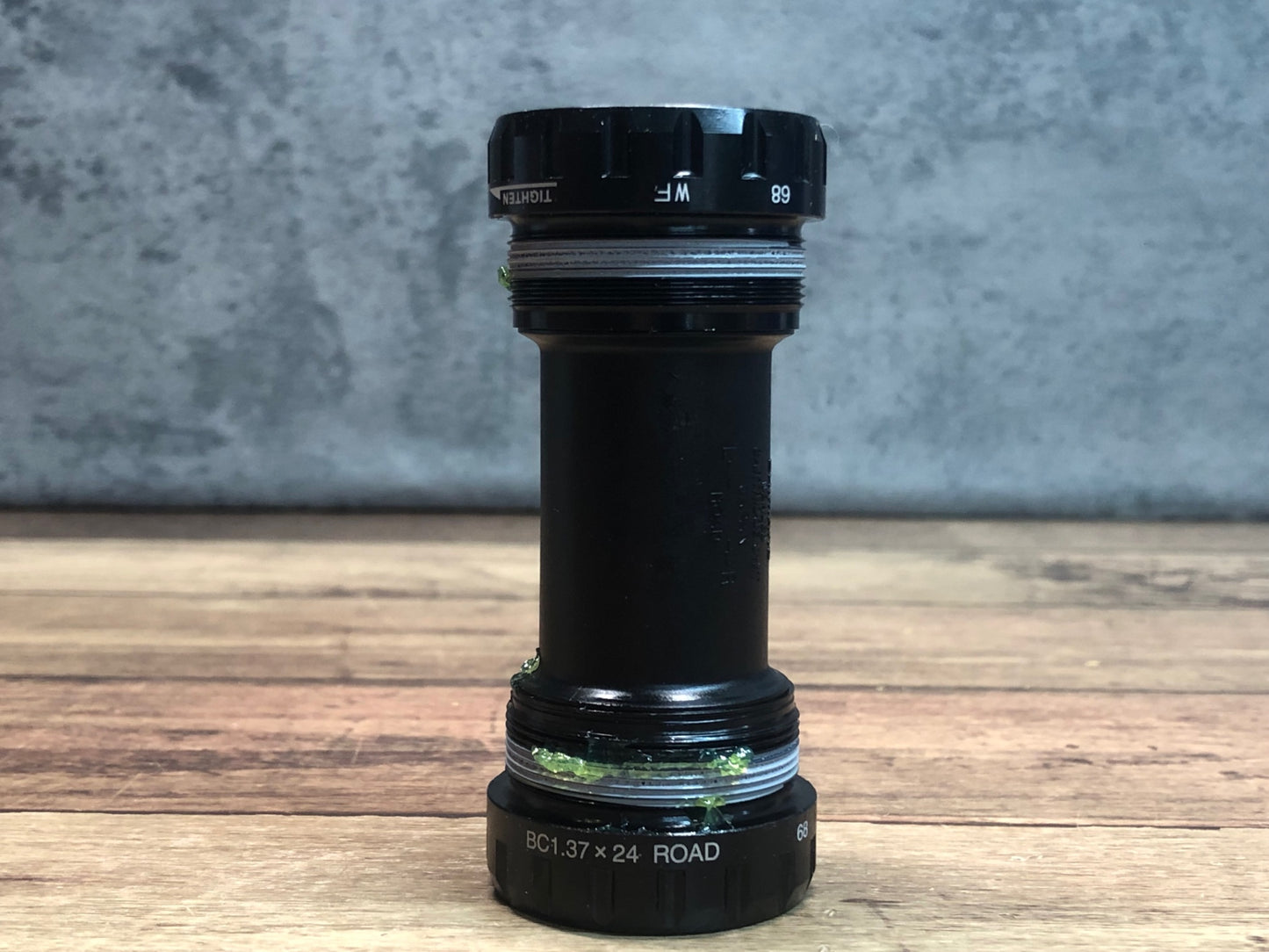 IR352 シマノ SHIMANO デュラエース DURA-ACE BB-R9100 ボトムブラケット