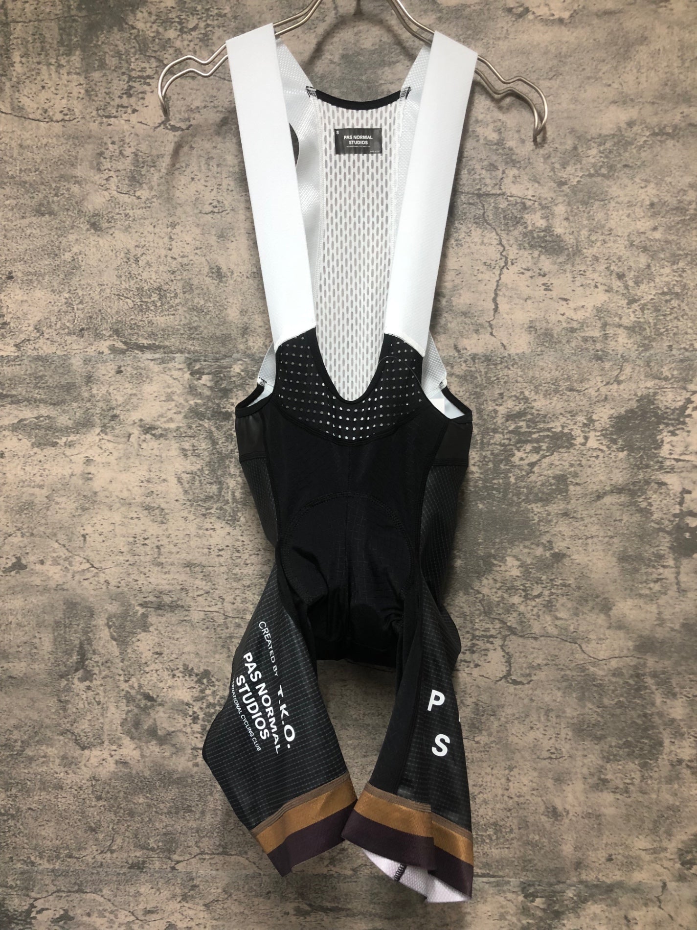 IY139 パスノーマルスタジオ PAS NORMAL STUDIOS T.K.O. ビブショーツ 黒 S