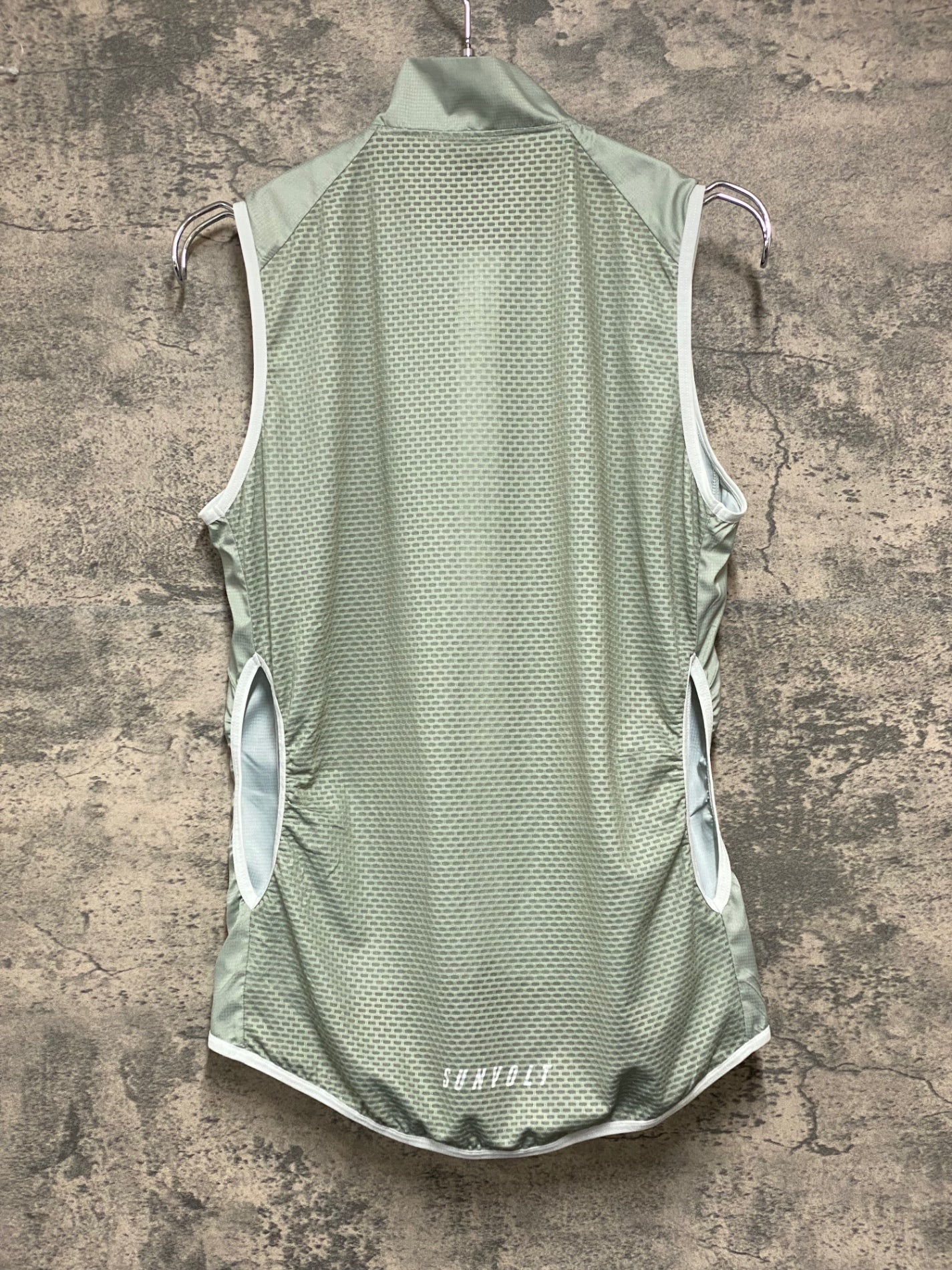 JB703 サンボルト SUNVOLT ジレ サイクルベスト M ライトグレー