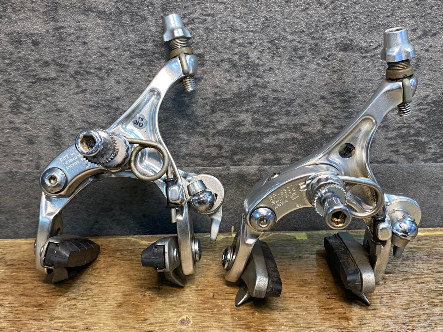 IZ157 シマノ SHIMANO アルテグラ ULTEGRA BR-6500 キャリパーブレーキ シルバー 前後セット