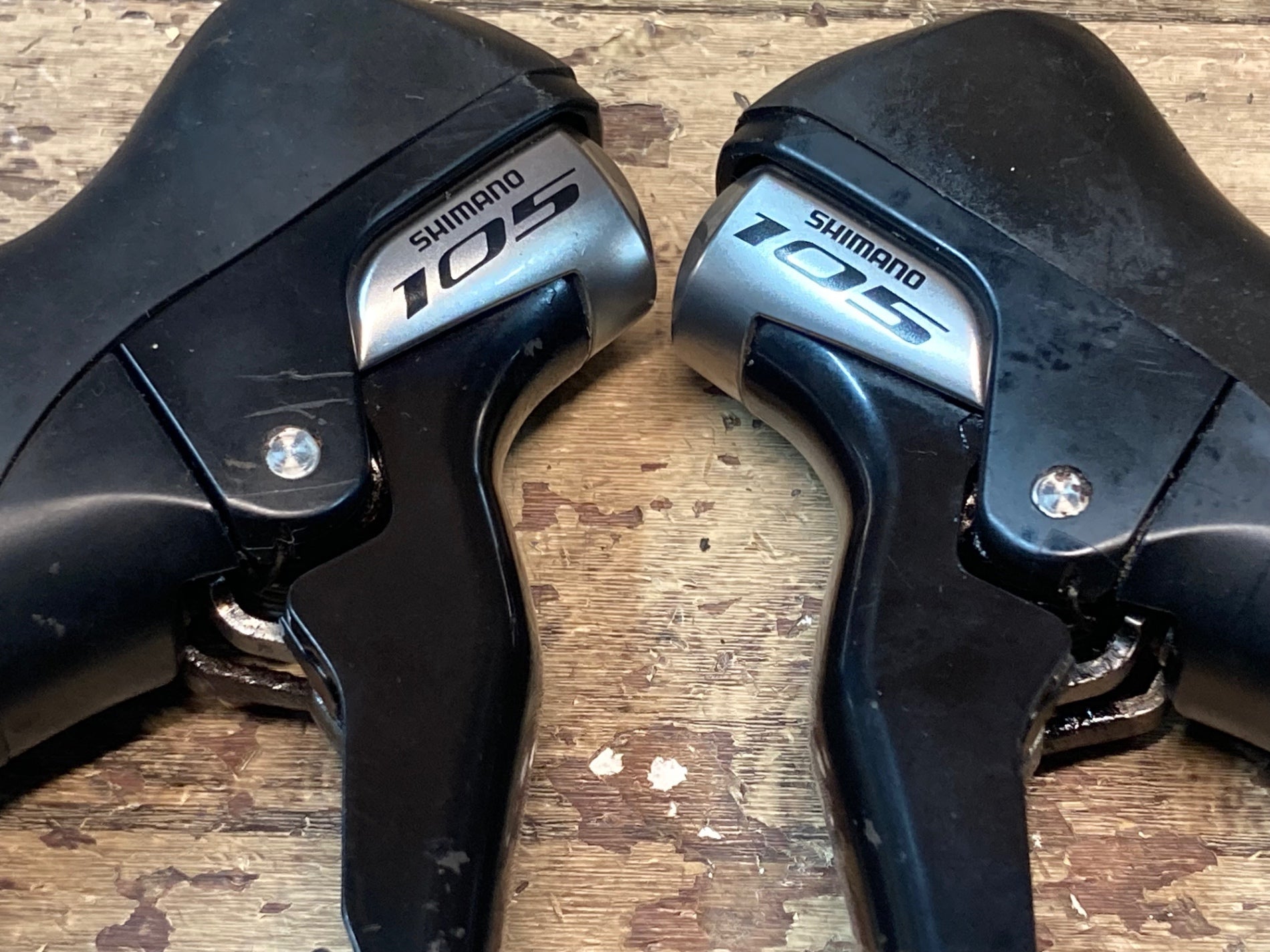 IL838 シマノ SHIMANO 105 ST-5800 STIレバー 2x11S シルバー