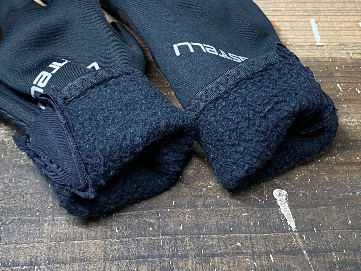 IQ825 カステリ CASTELLI ROSSO CORSA perfetto 長指 グローブ 黒 S