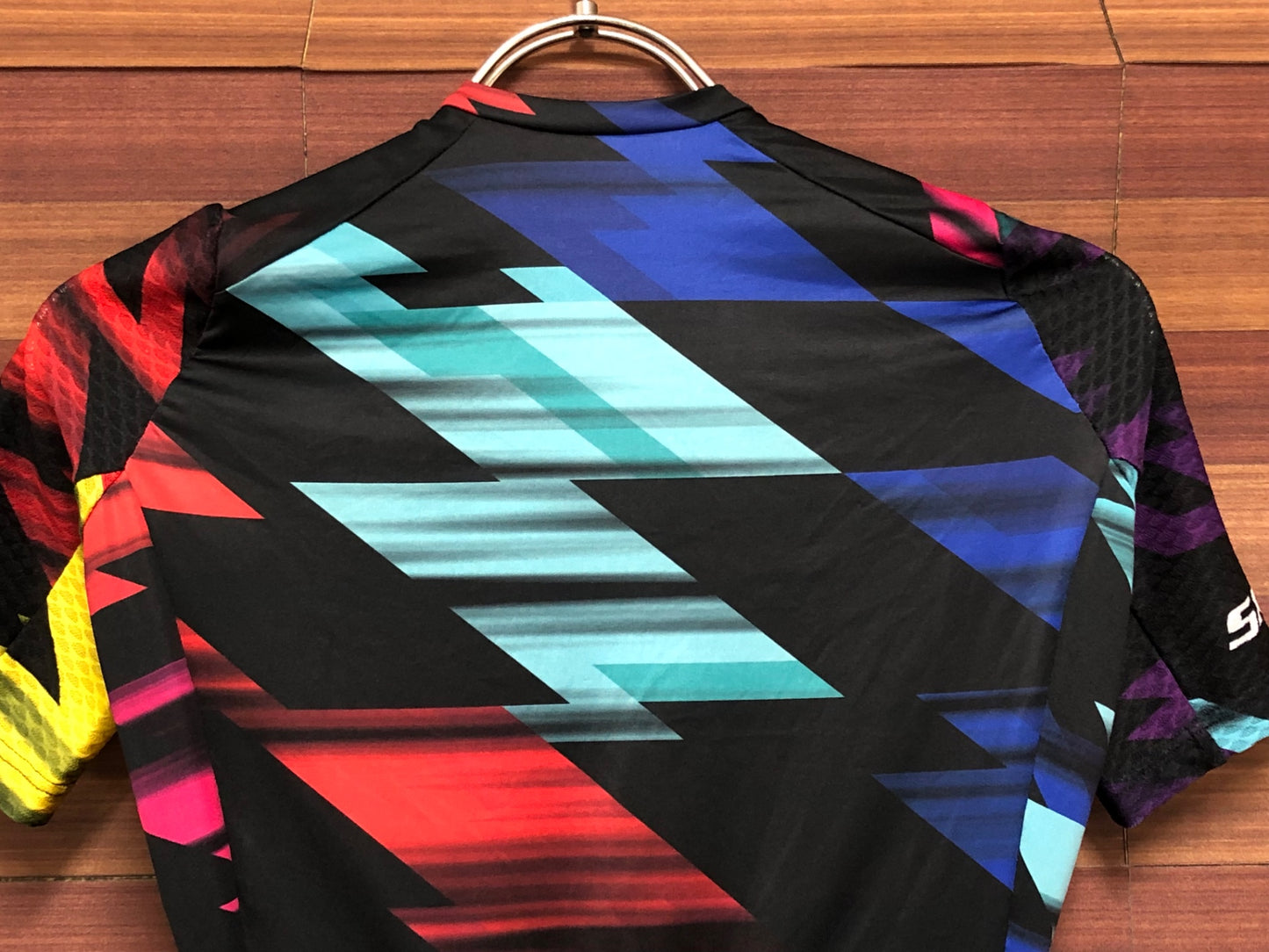 IQ863 ラファ Rapha CANYON SRAM CORE JERSEY 半袖サイクルジャージ 黒 総柄 XXS レディース TEAM sky