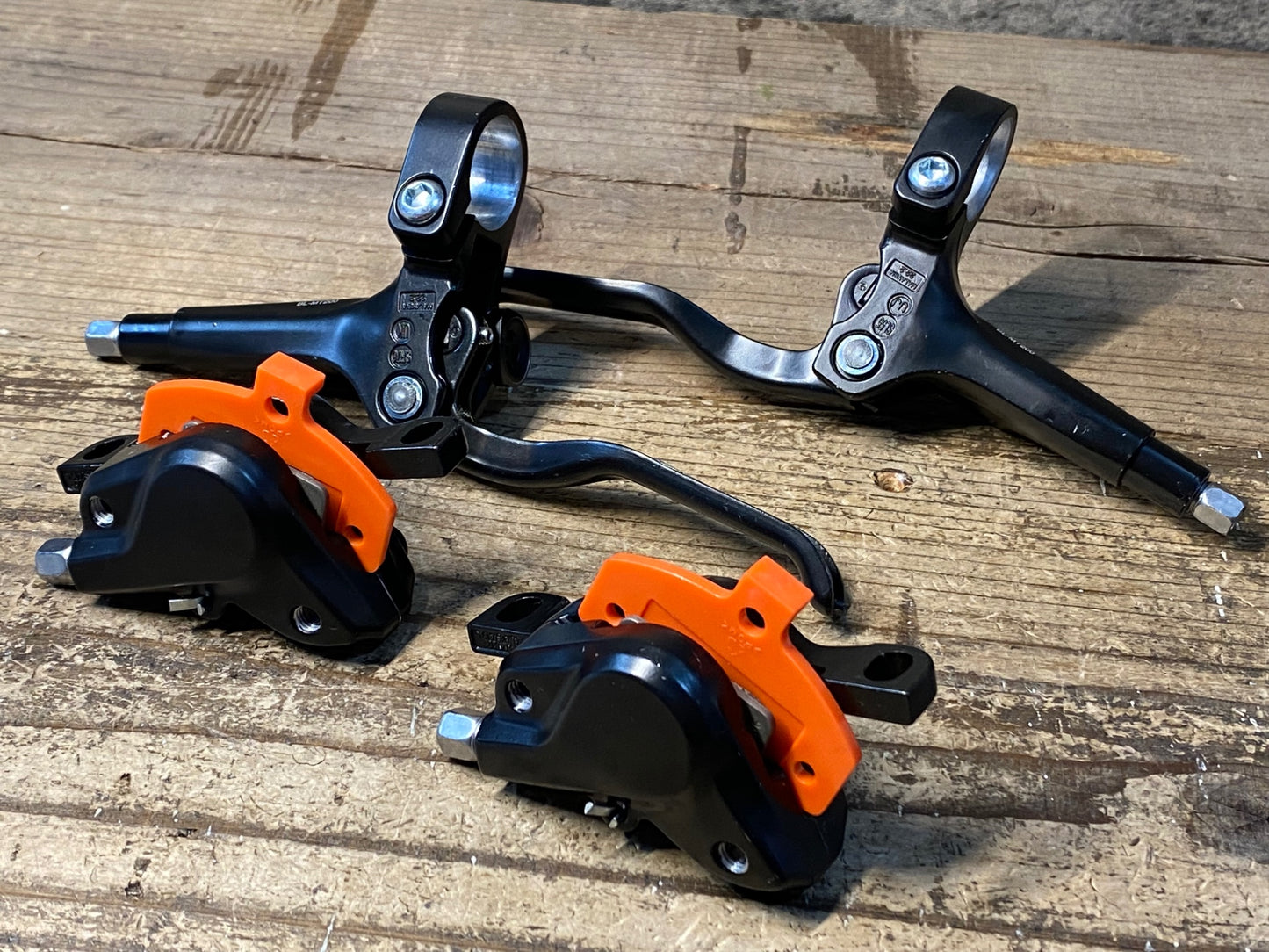 GW137 シマノ SHIMANO BL-MT200 BR-MT200 ブレーキレバー キャリパーブレーキ Φ22.2 前後セット