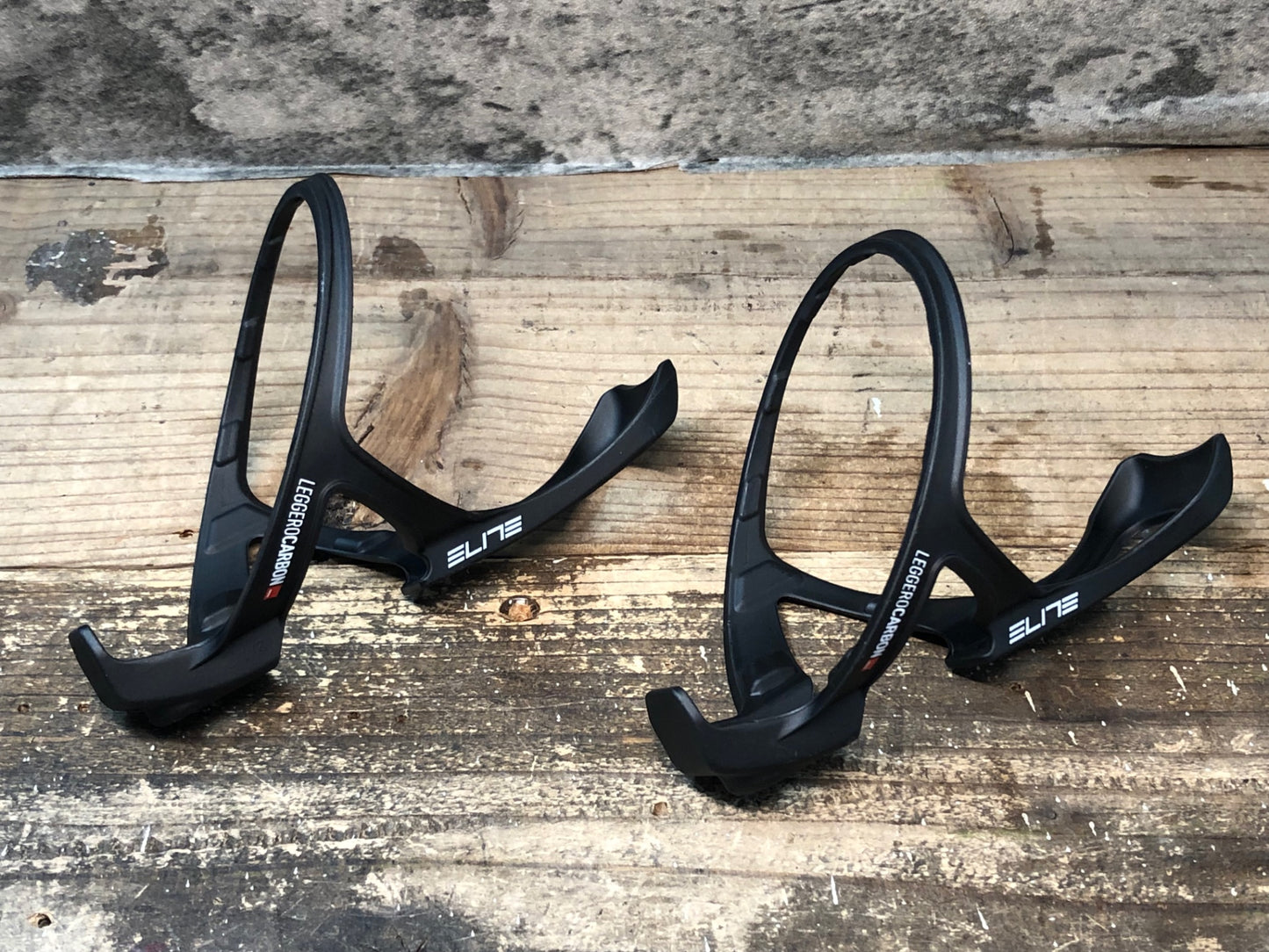 IQ923 エリート ELITE LEGGERO CARBON ボトルケージ 2個セット