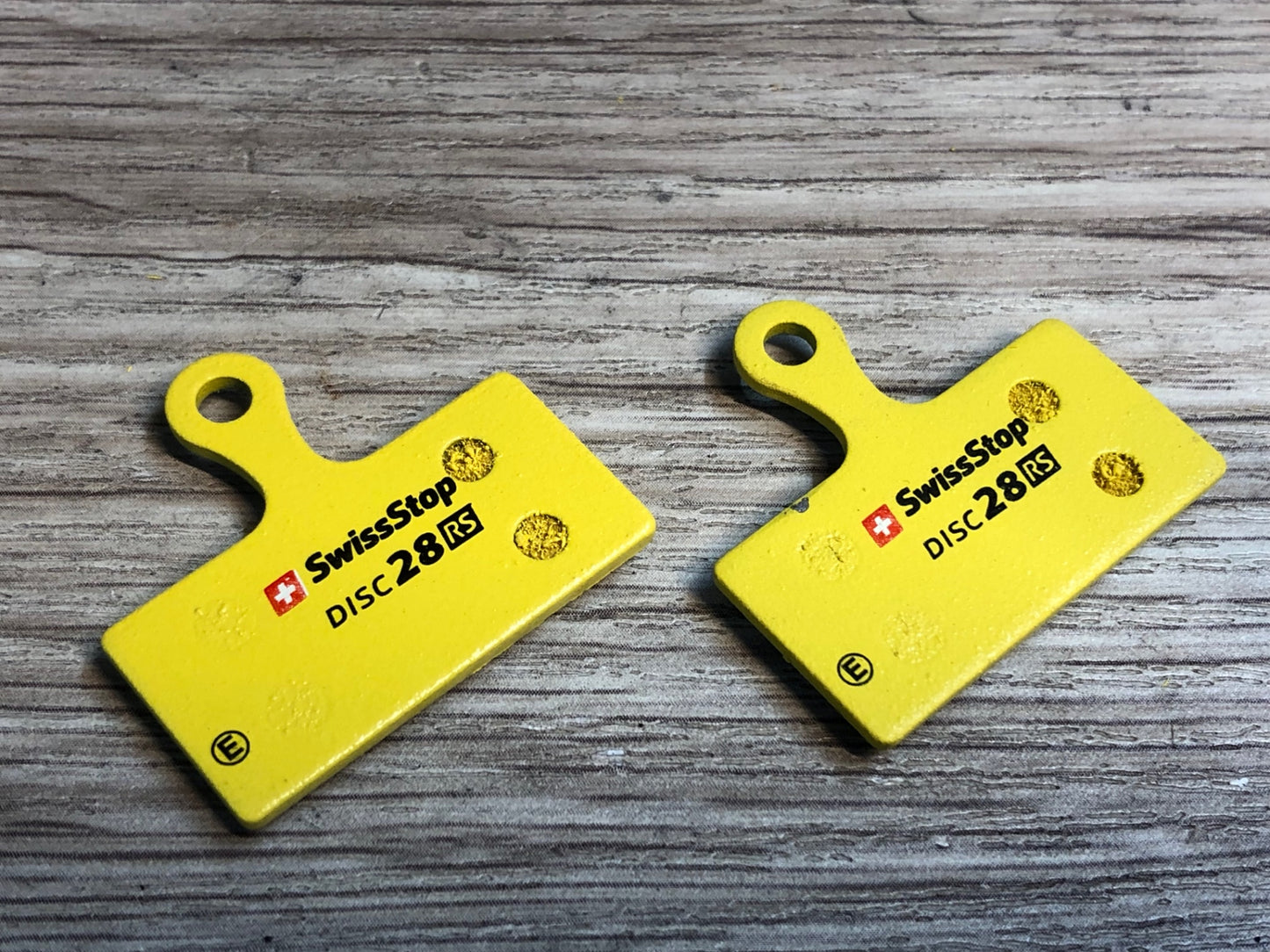 IR439 スイスストップ SWISSSTOP DISC 28 RS ディスク ブレーキ パッド シマノXTR対応 未使用